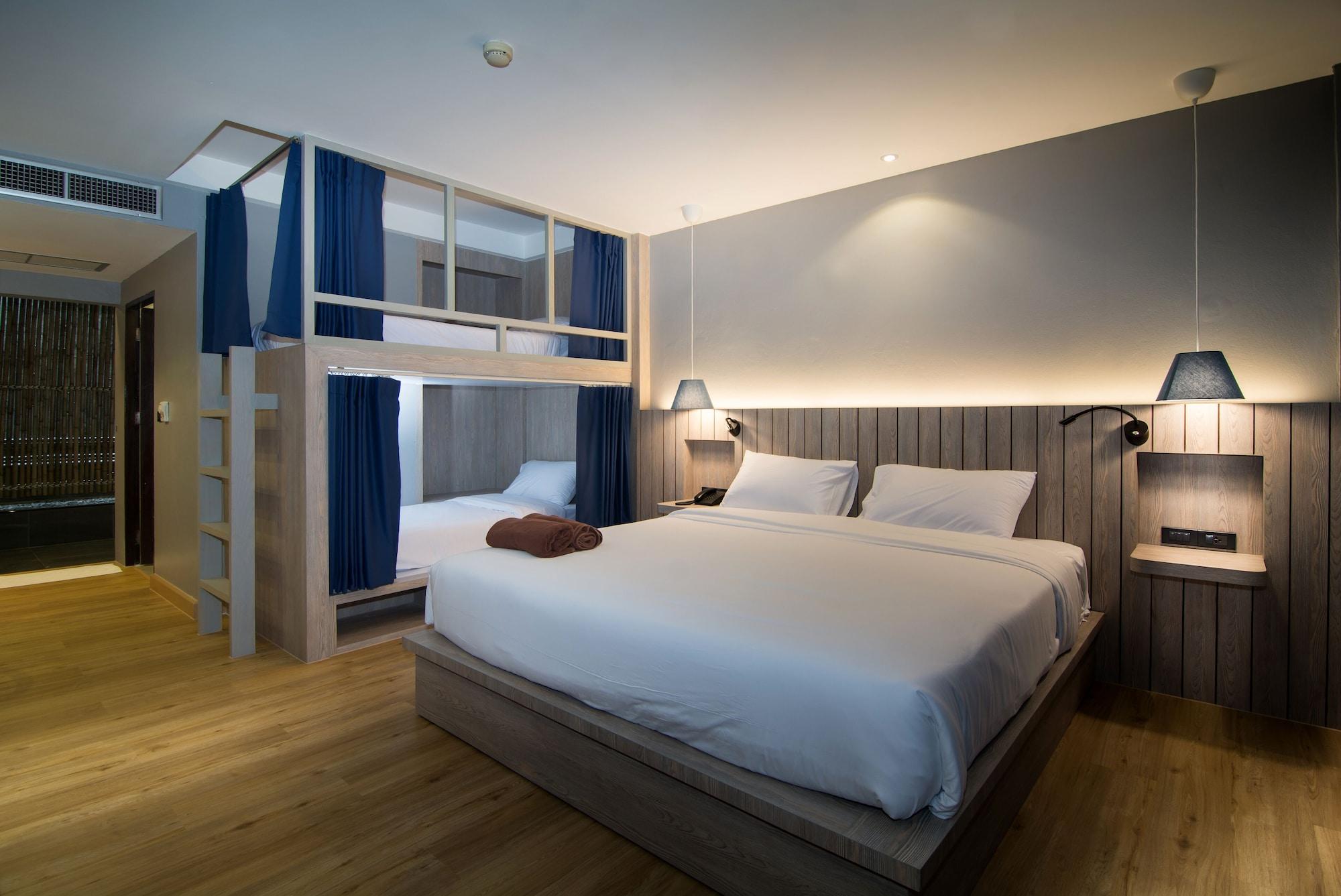 Baan Hotel 3*