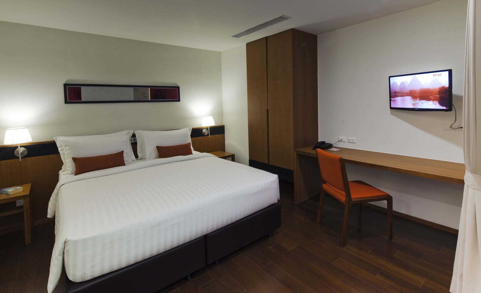 Hotel Eastin Tan