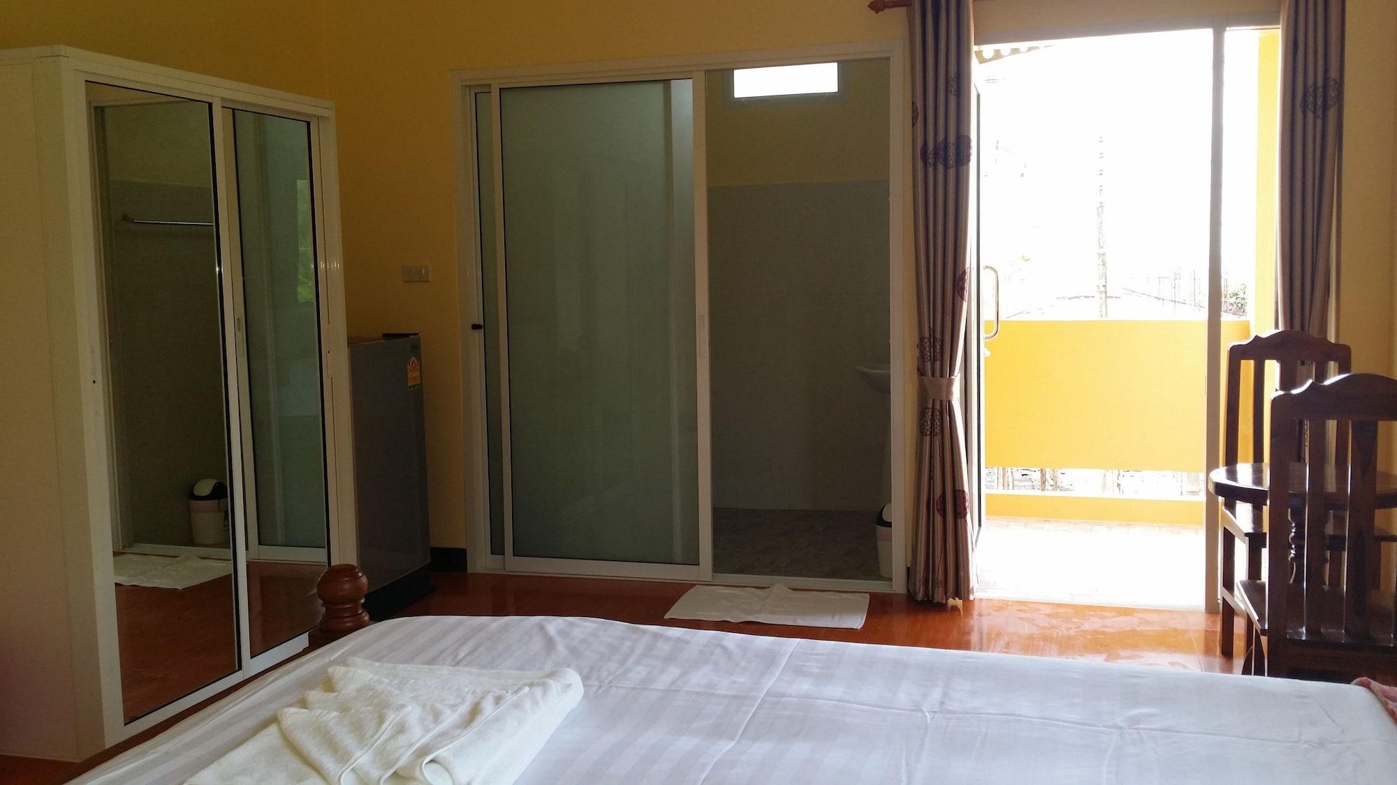 Spy Home Resort Khao Lak