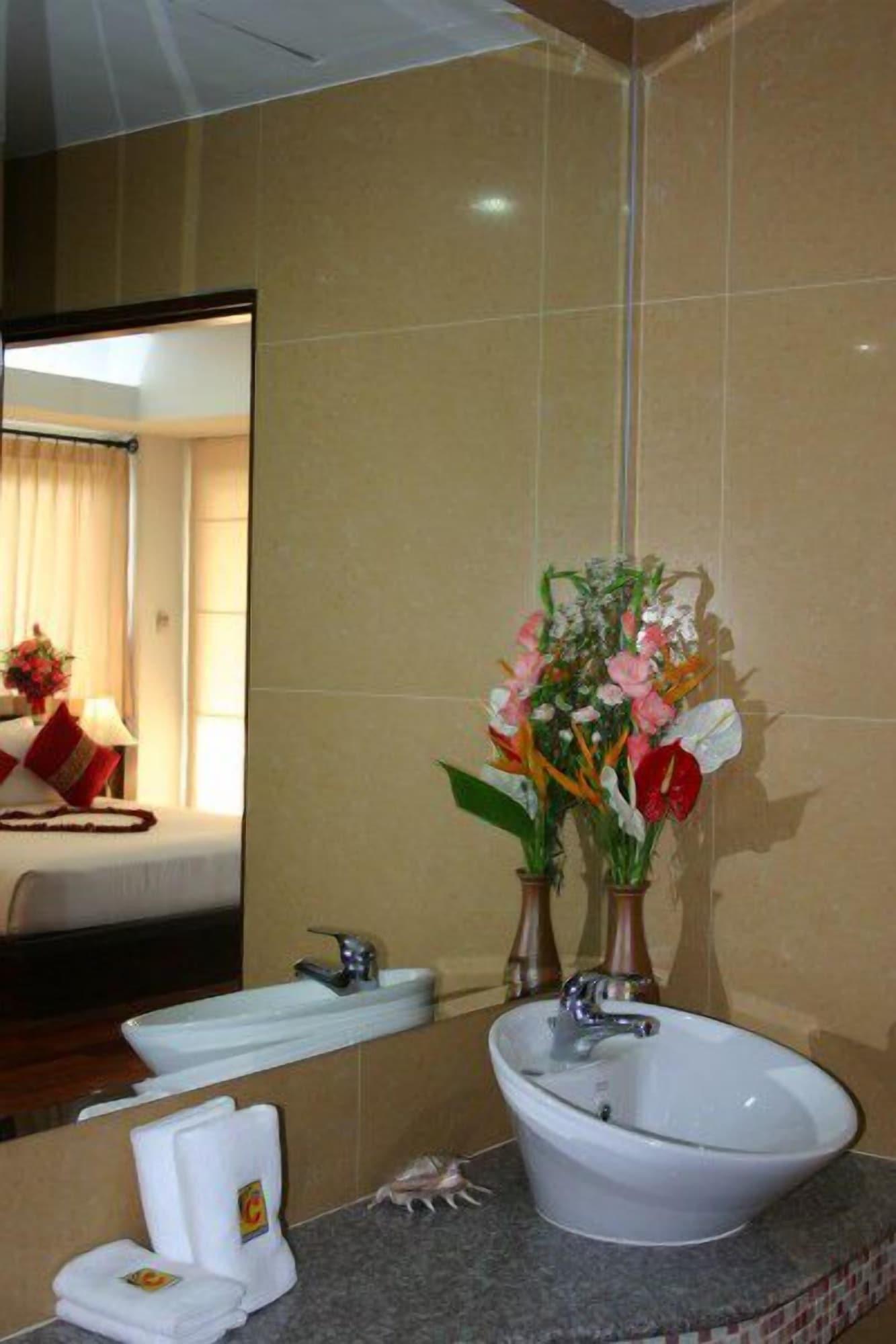 Chaweng Lakeview Condotel 3* Koh Samui