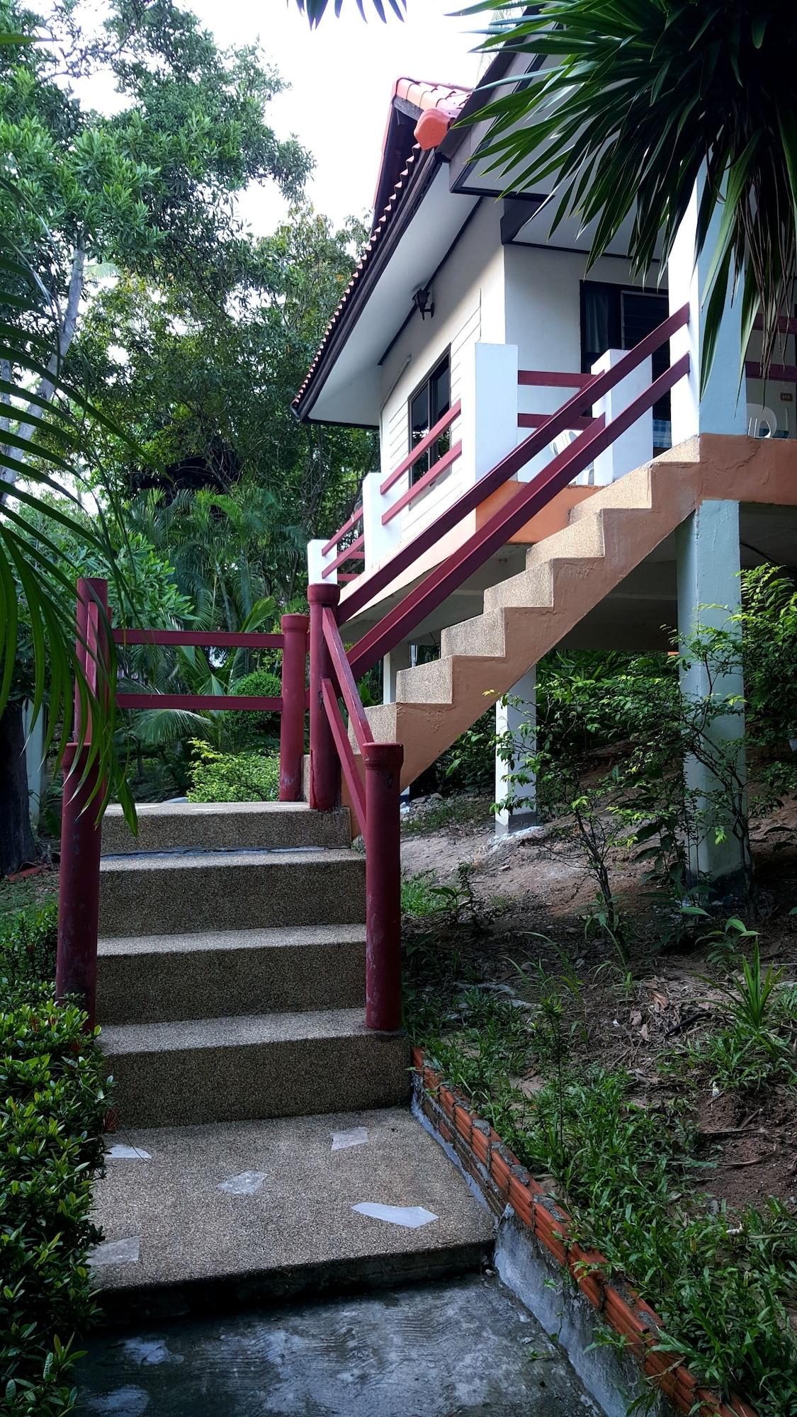 Resort Baan Suan Sook