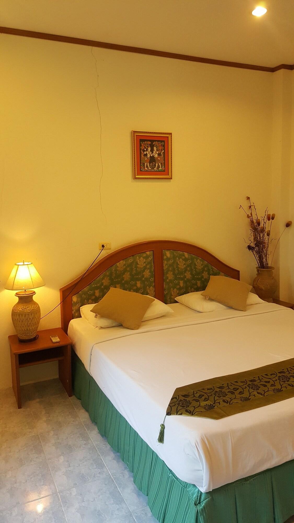 Baan Suan Sook