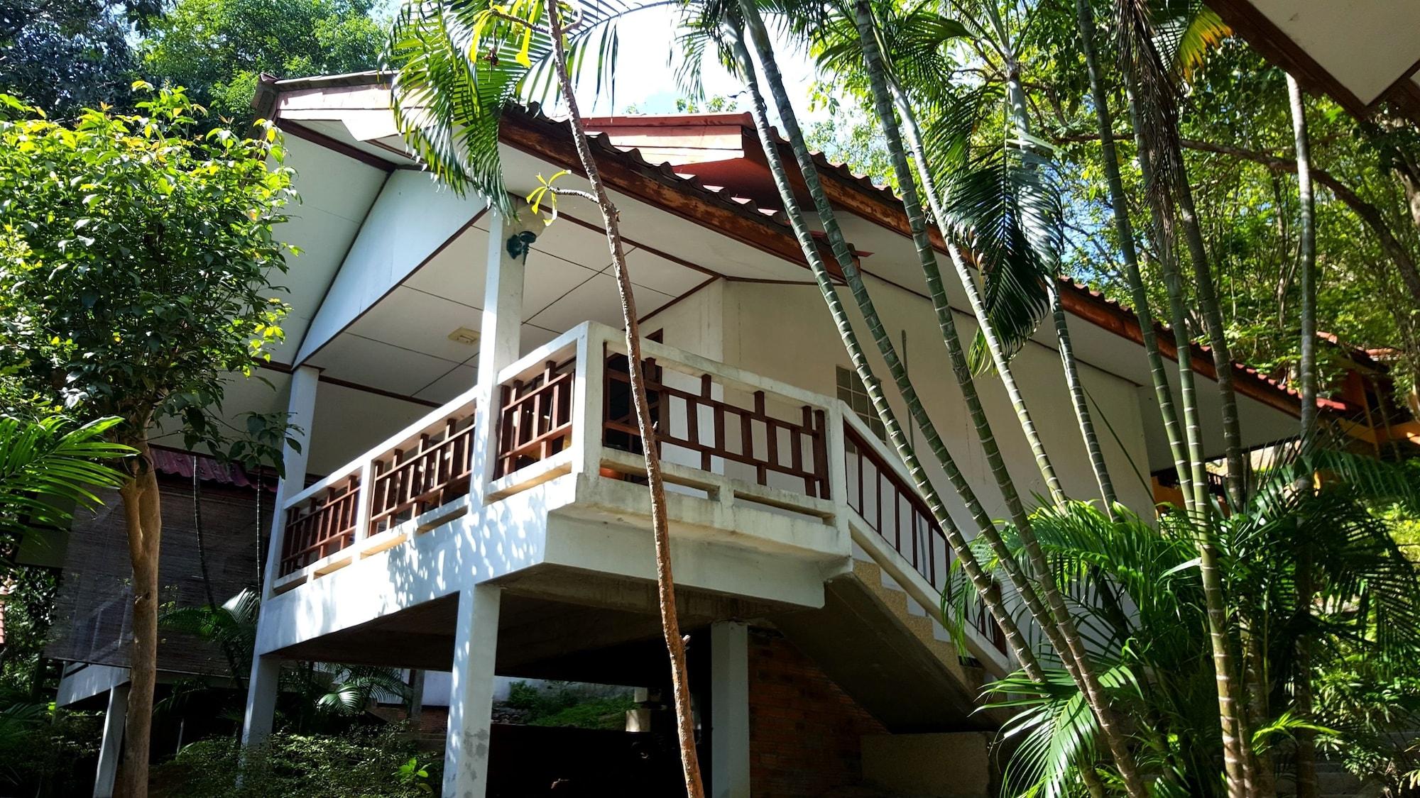Resort Baan Suan Sook 3*
