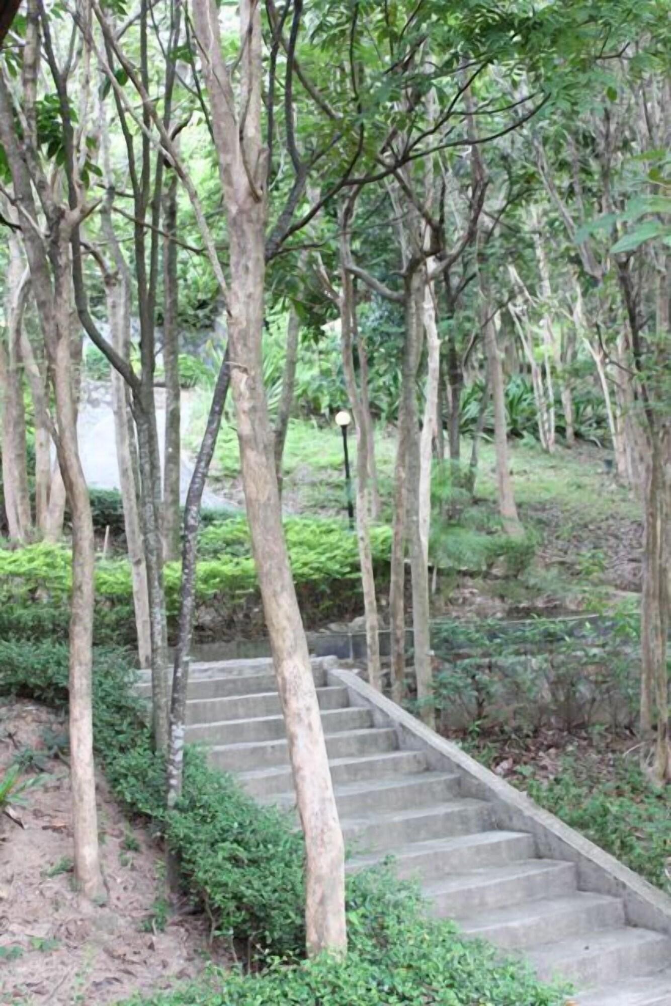Resort Baan Suan Sook