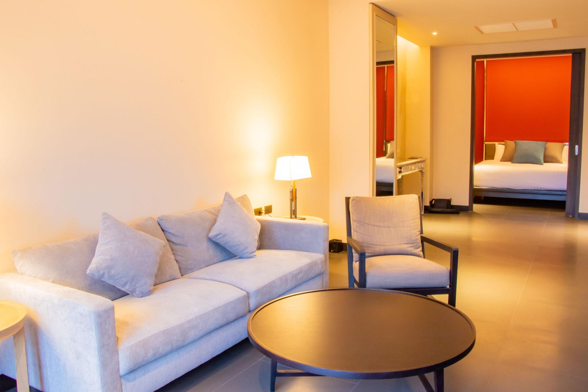 Resort Impiana Beachfront Noi, Koh Samui 4*