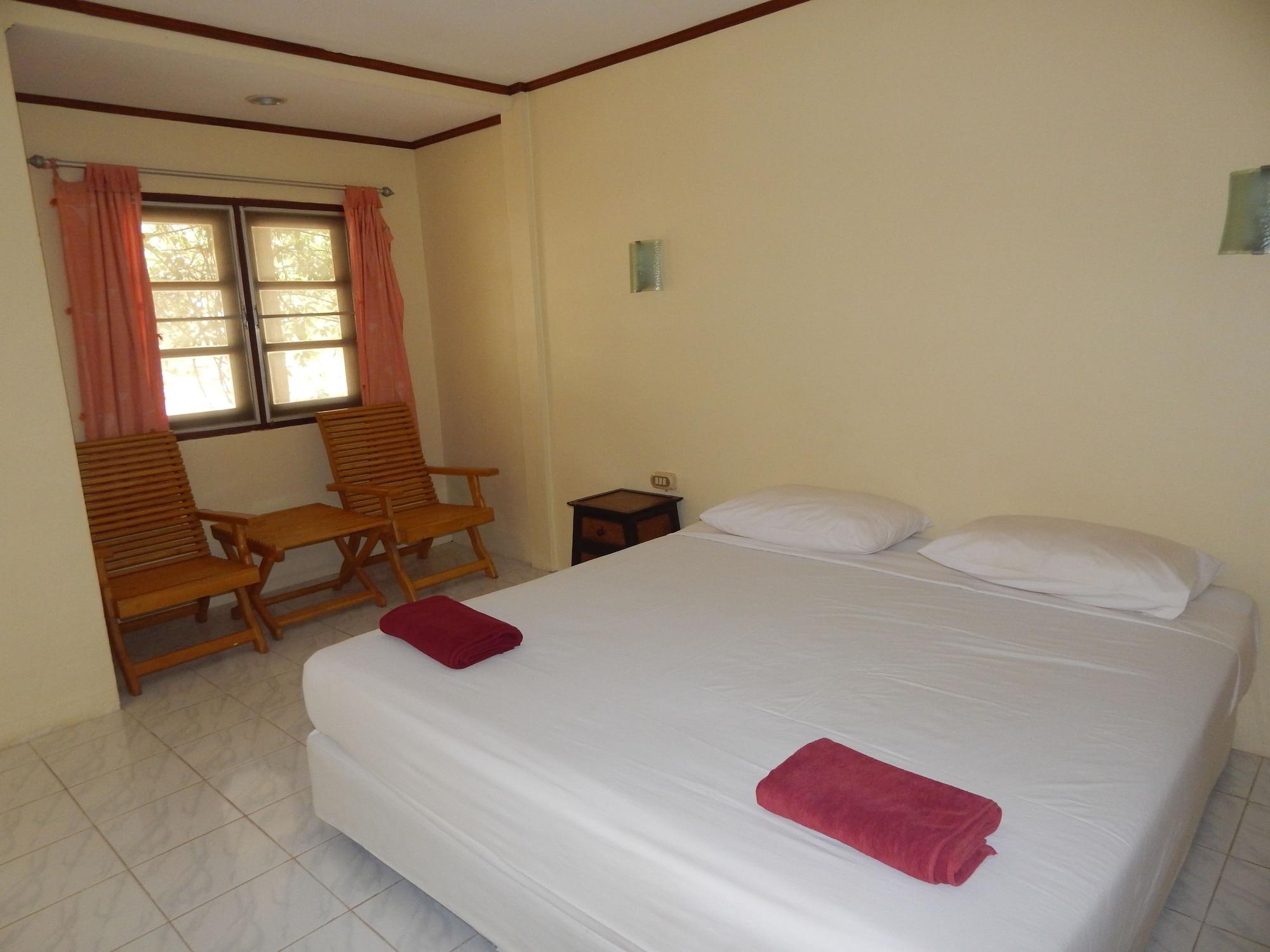 Jinta Hotel 2*
