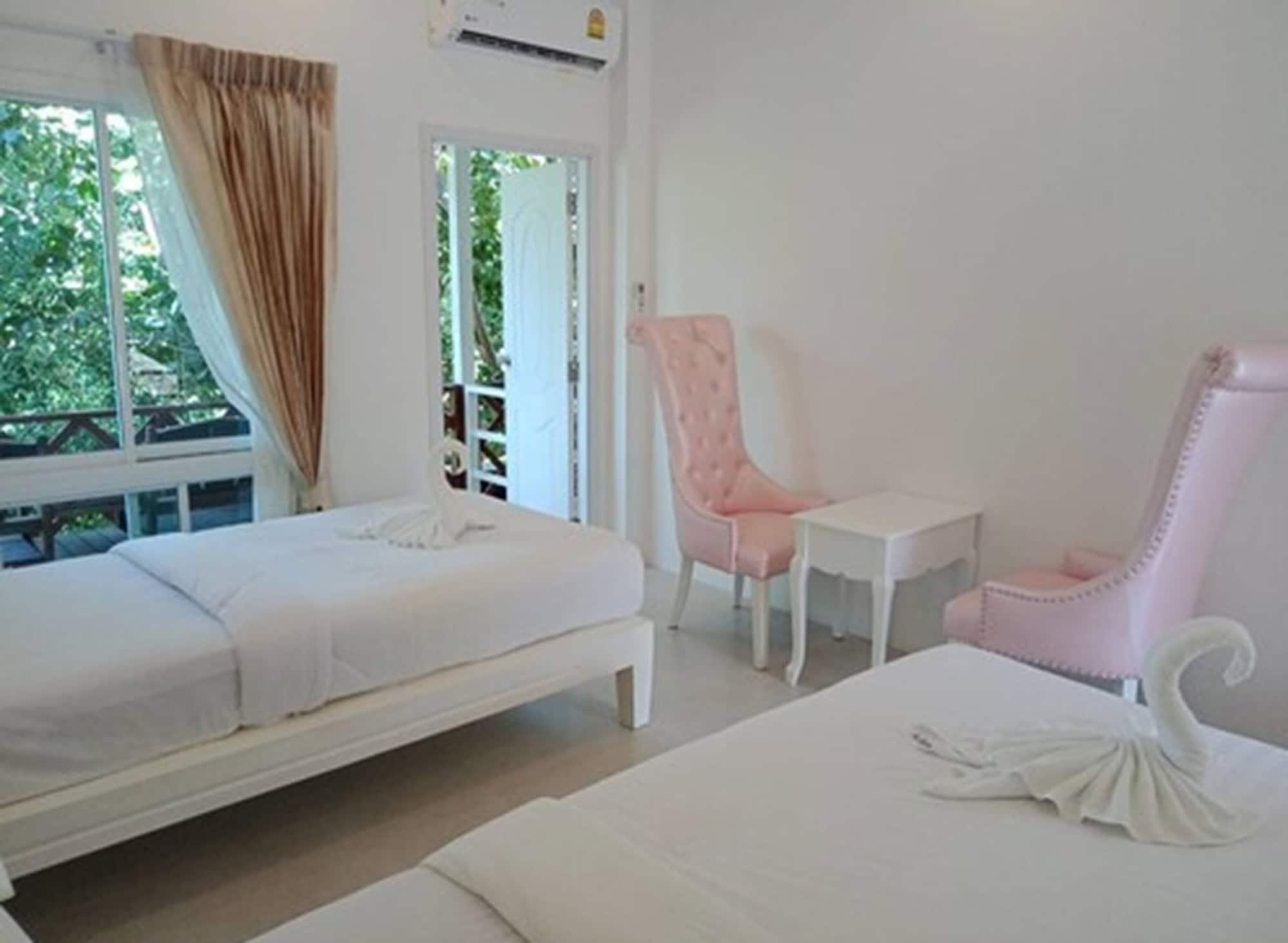 Resort Coral Grand