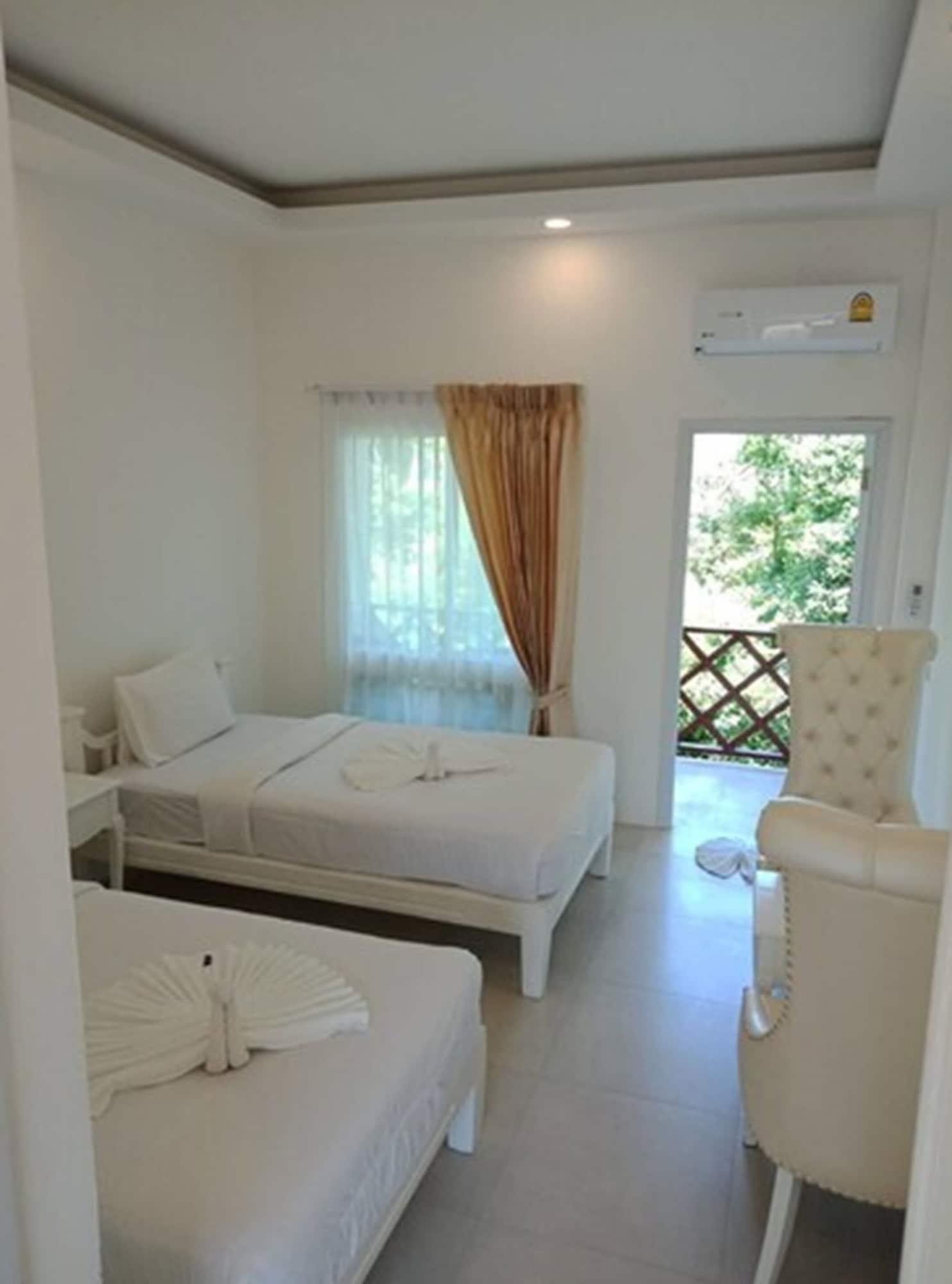 Coral Grand Resort 3*
