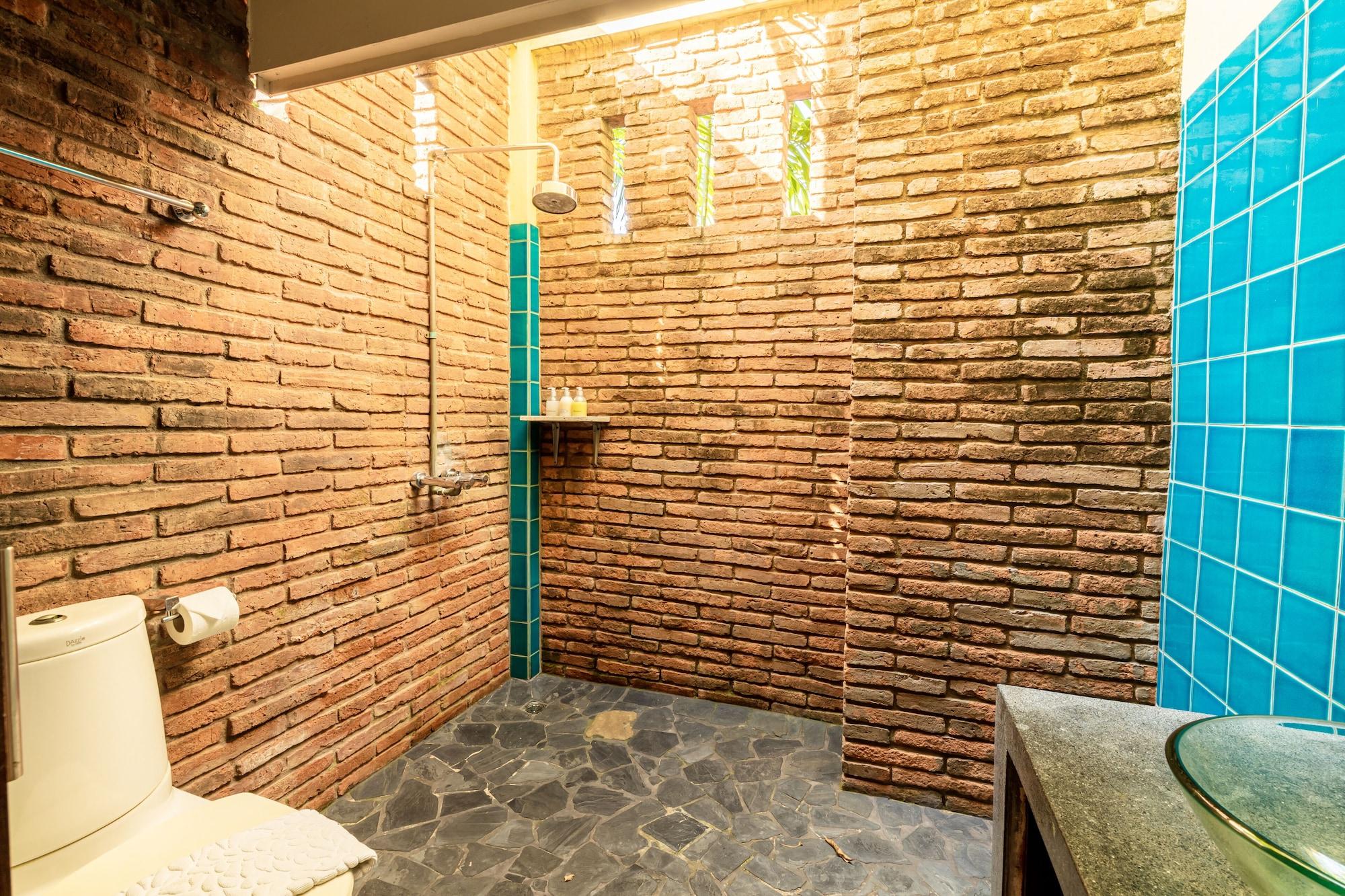 Tanamera Resort 3*