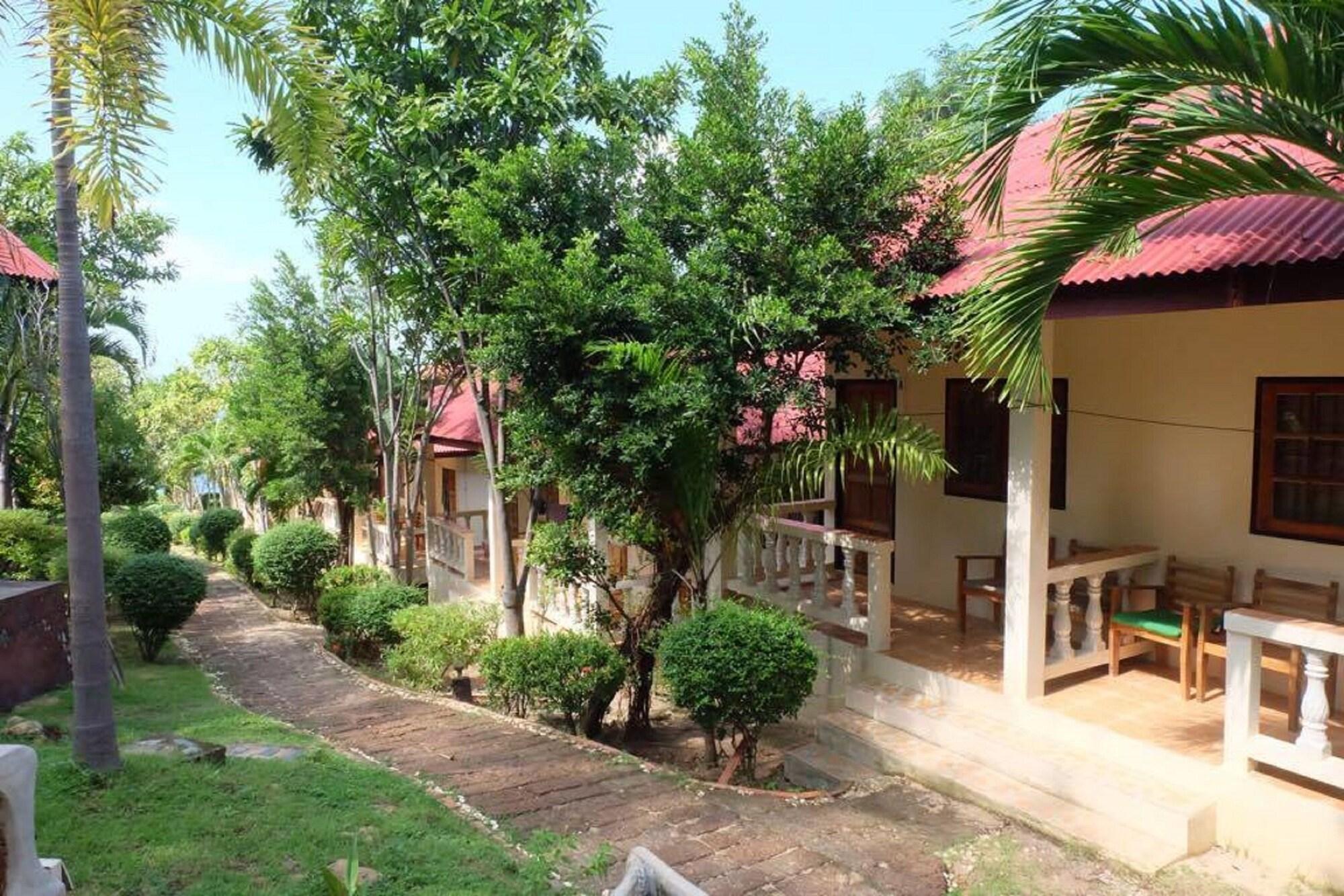 Bounty Resort 2*