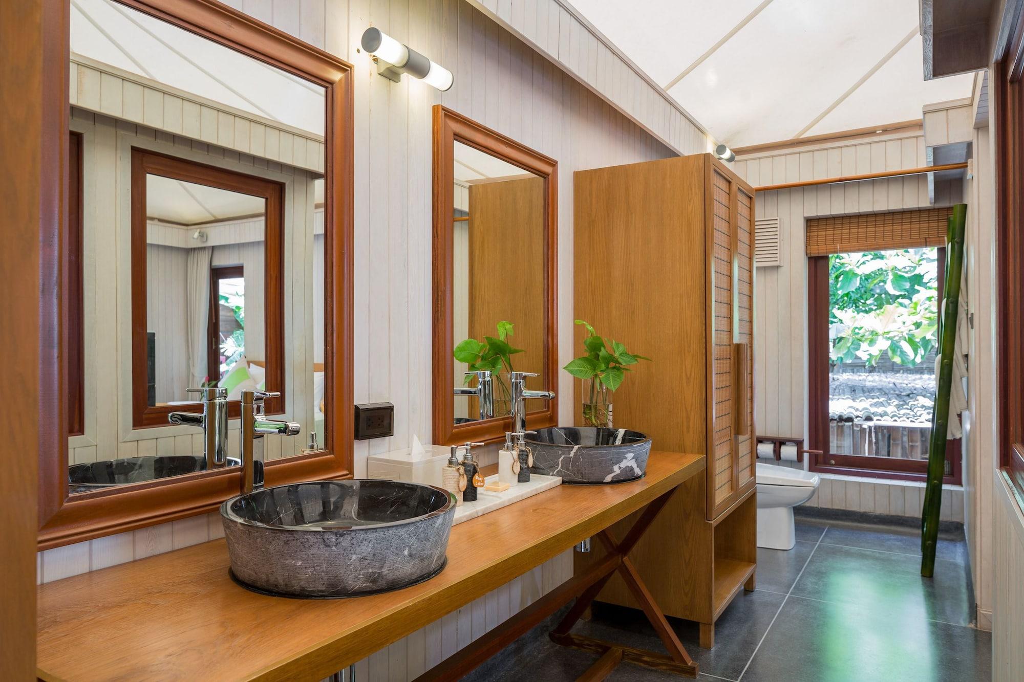 The Treasure Koh Madsum Samui Hotel 4*