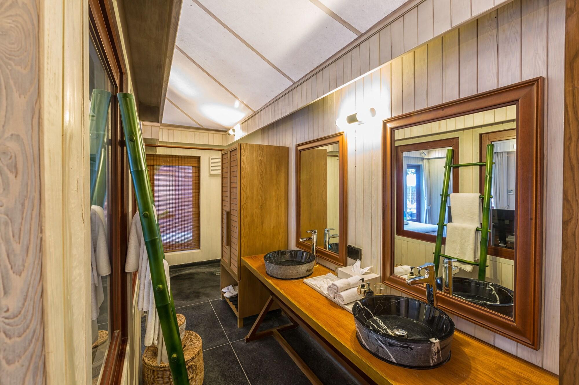 Hotel The Treasure Koh Madsum Samui