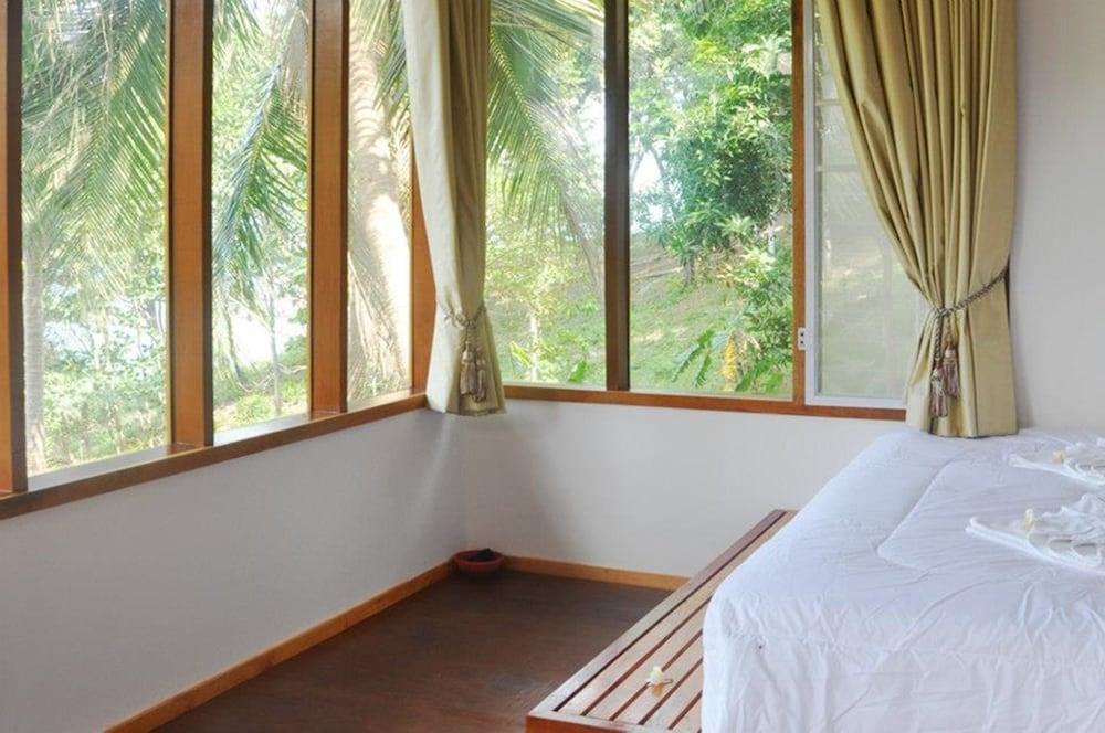 Resort Amaresa & Sky Bar - Experience Nature Haad Rin