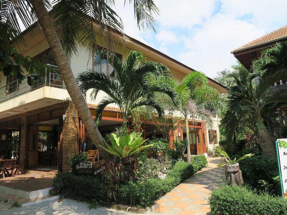 Family House 2*