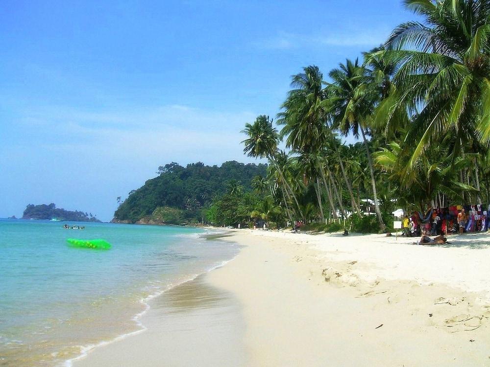 Paradise 2*