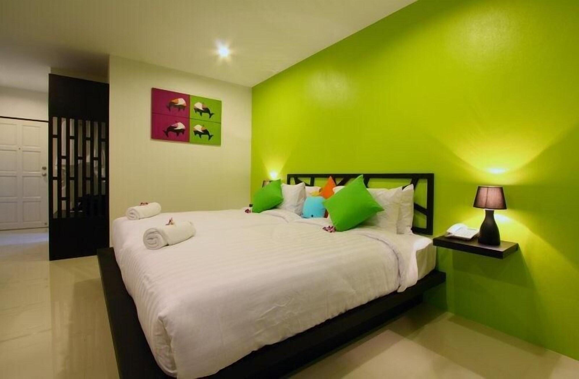 Hotel Sleep Whale Krabi