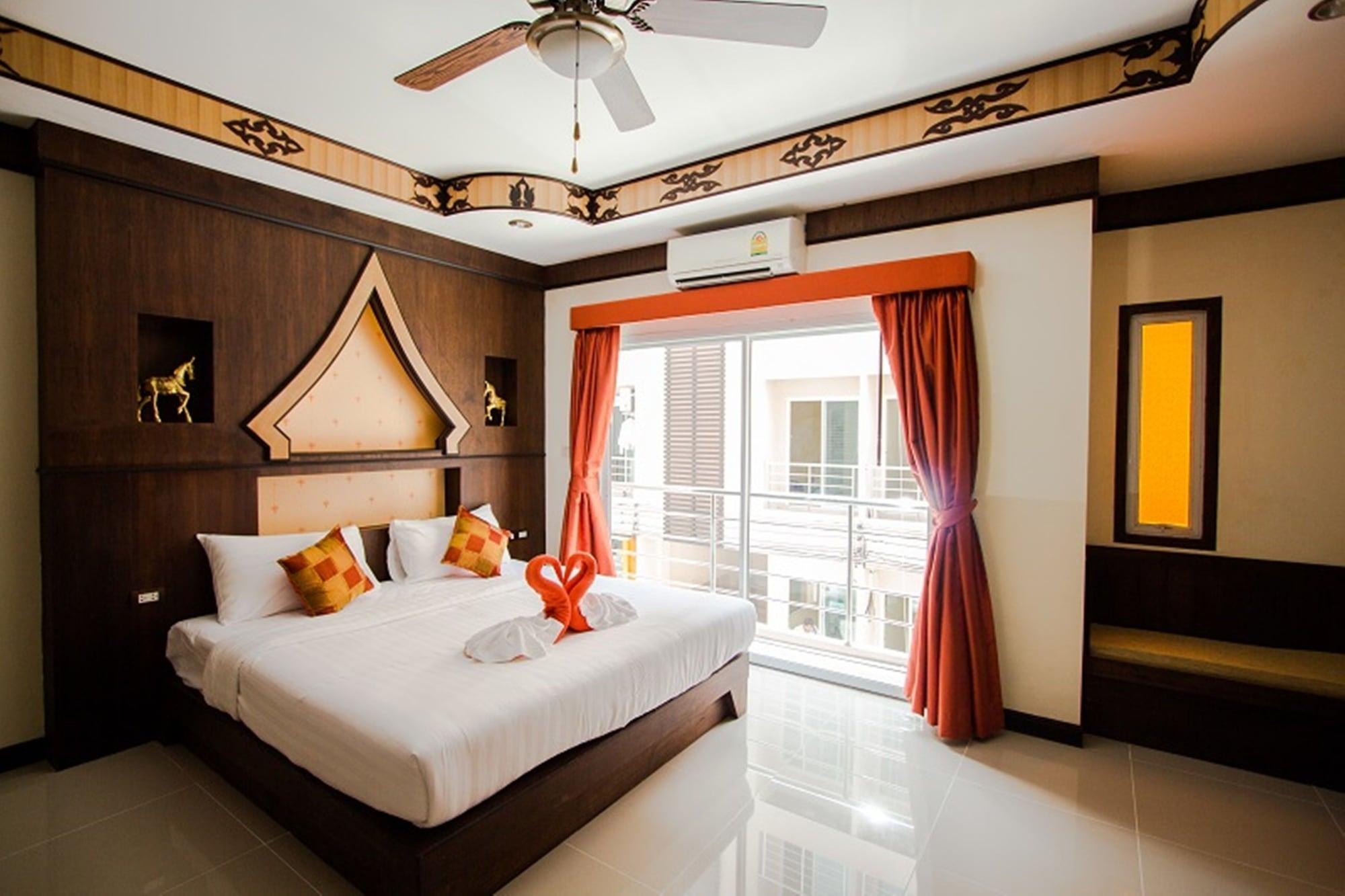 Panomporn Phuket 2*