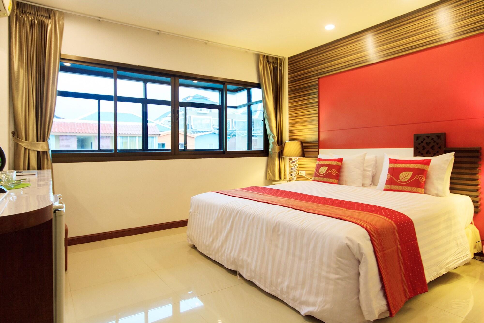 Max Value Hotel Patong
