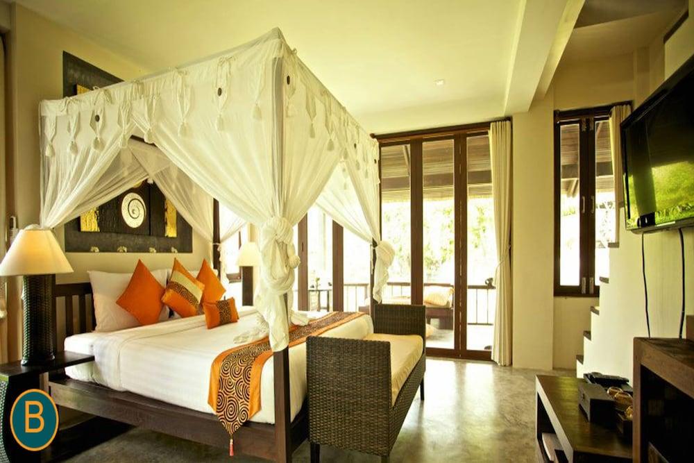 Ban's Diving Resort 4*