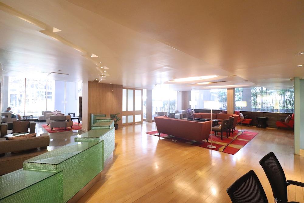 Hotel The Quarter Saladaeng By Uhg