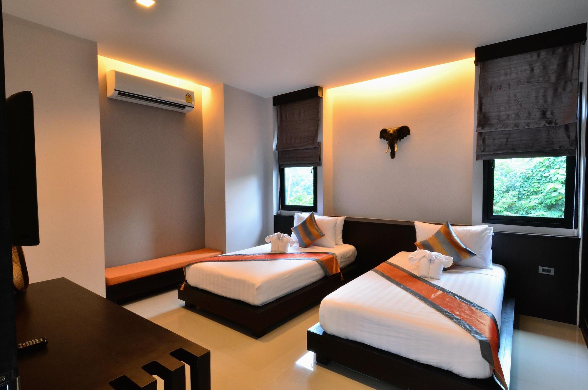 Noi Pool Hotel 4*