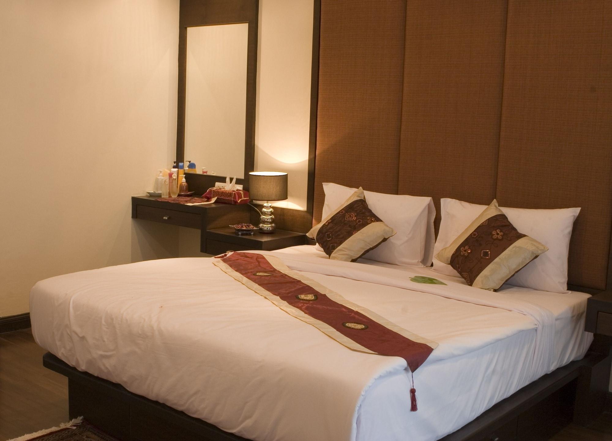 Arisara Place *