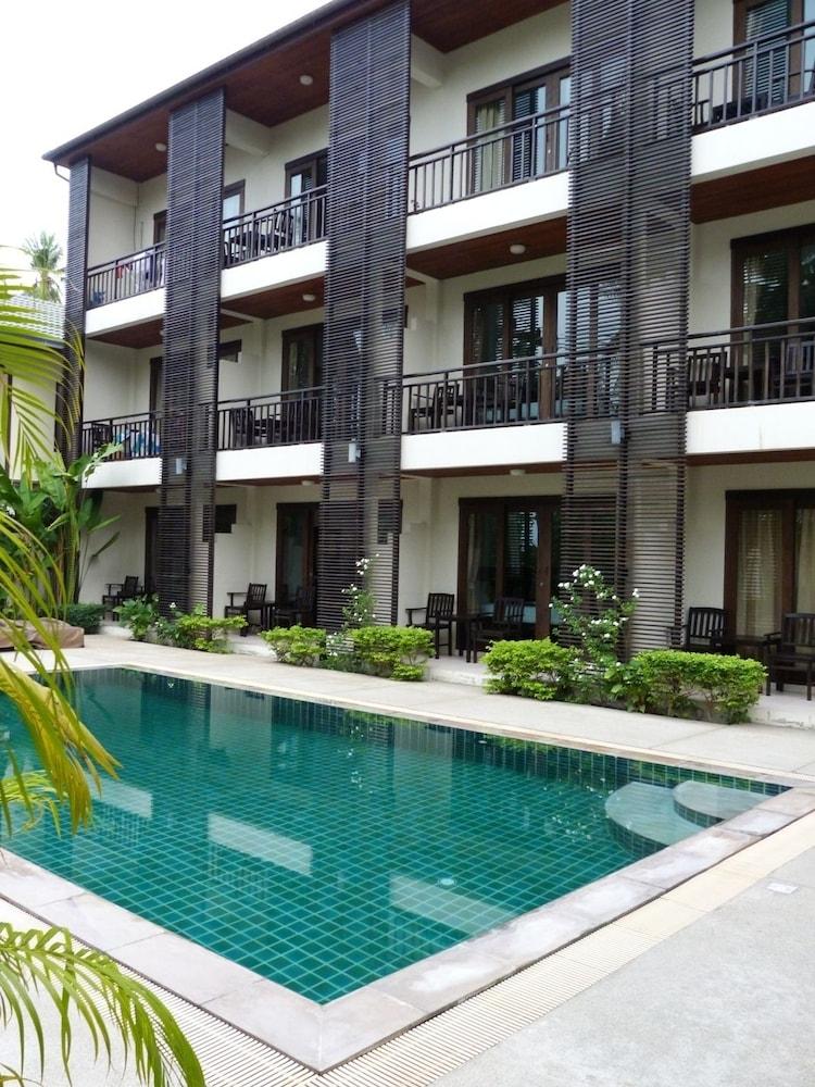 Ampha Place Hotel Mae Nam