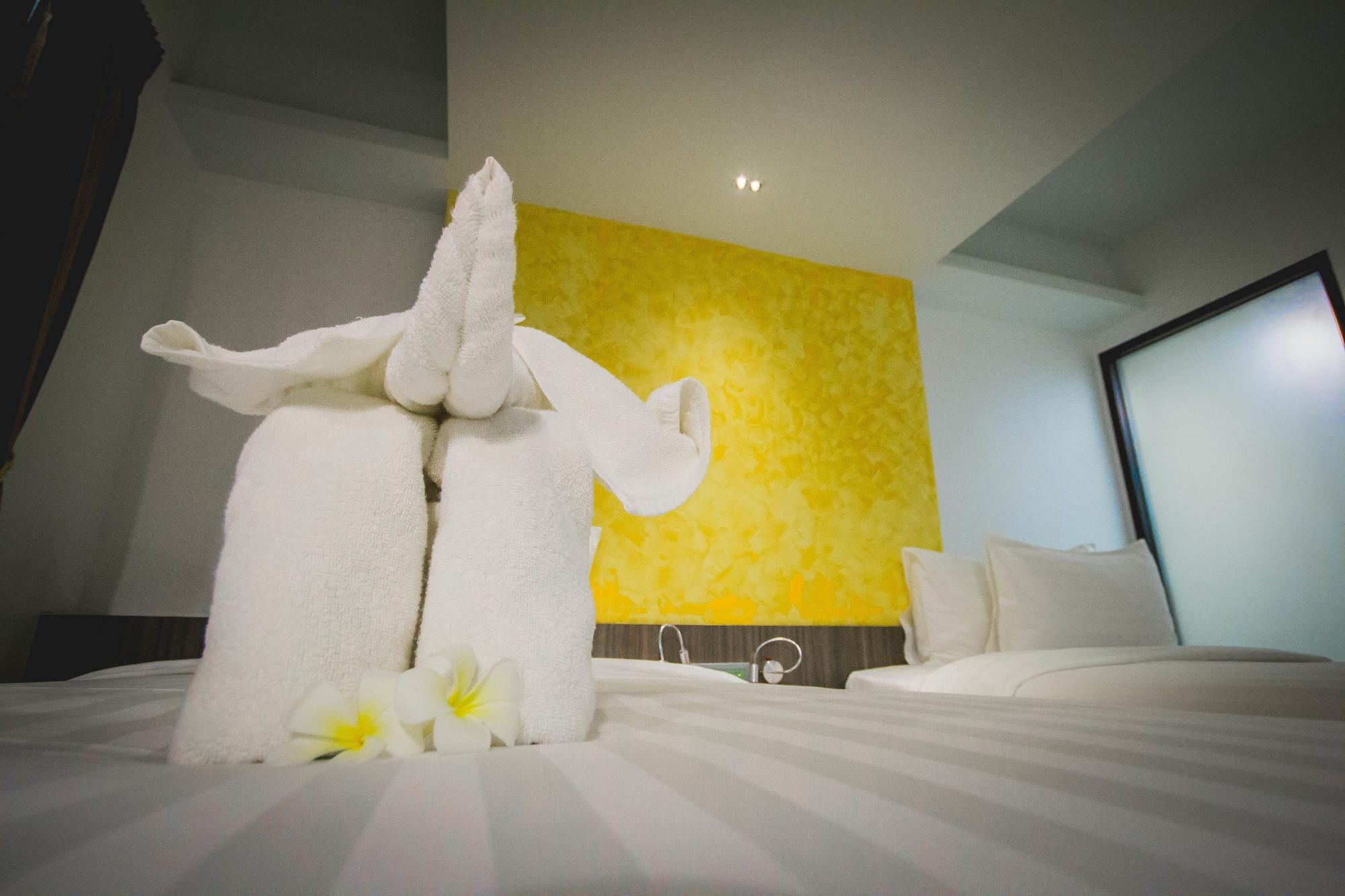 The Gallery At Hotel 4*