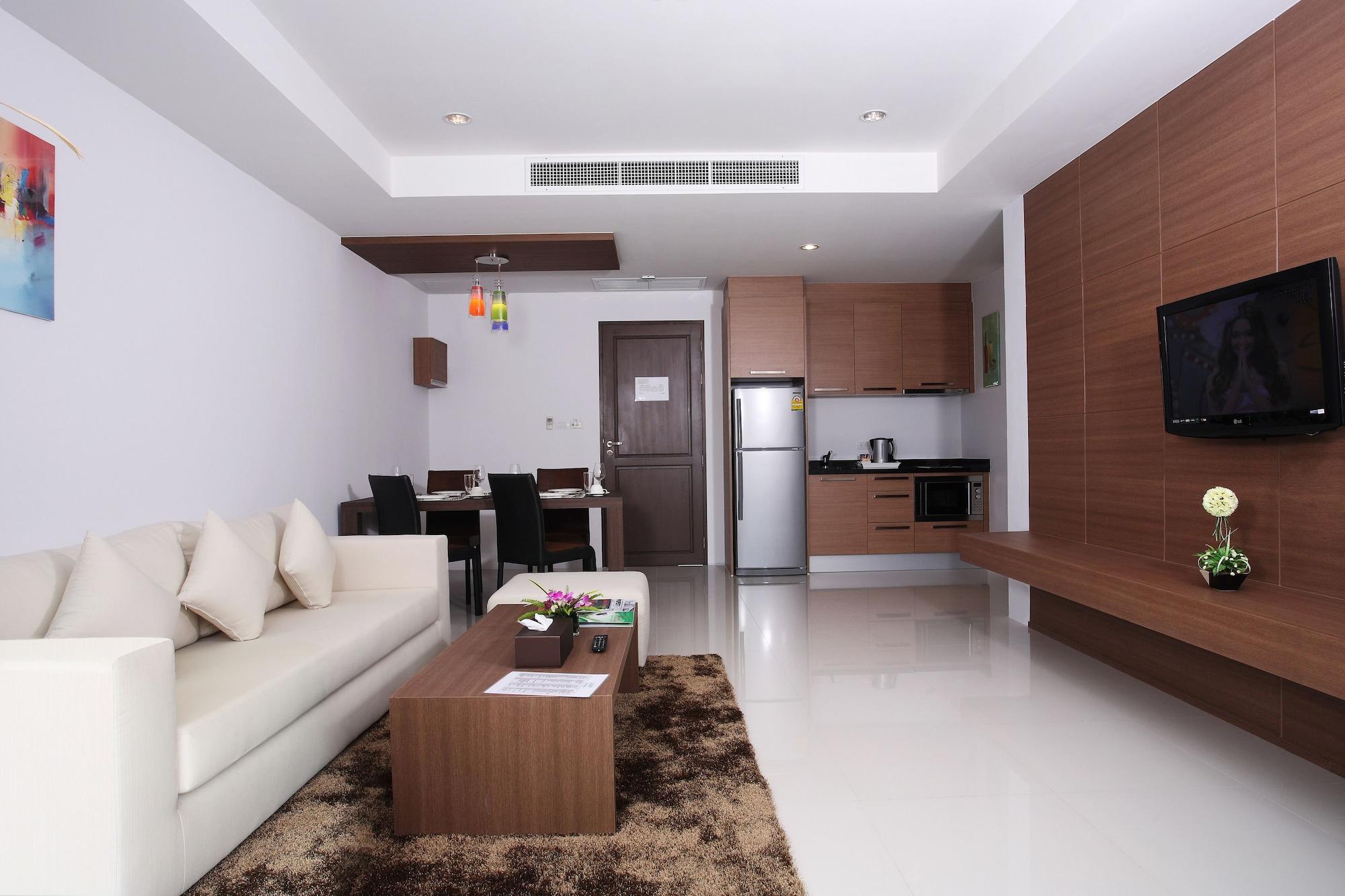 Bangtao Tropical And 4* Praia de Bang Tao