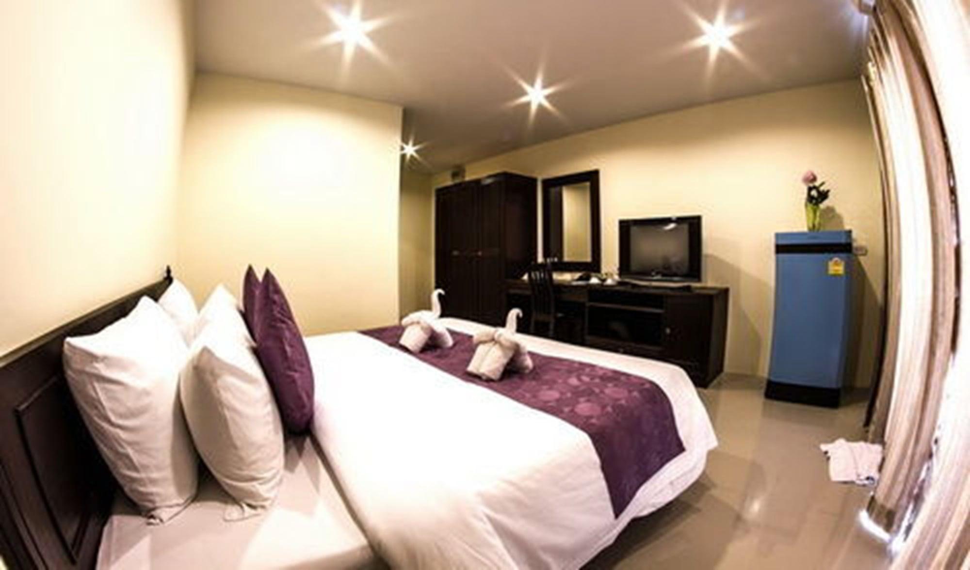Meesuk Place 2*