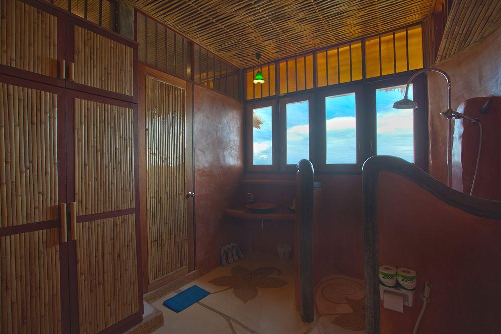 Resort Bamboo Huts 3*