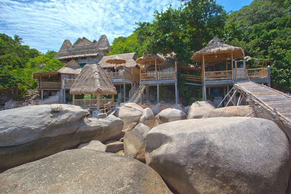 Resort Bamboo Huts