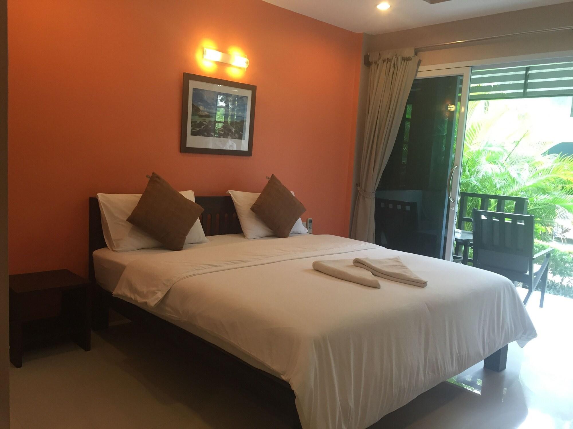 Baan Suan Ta 2*