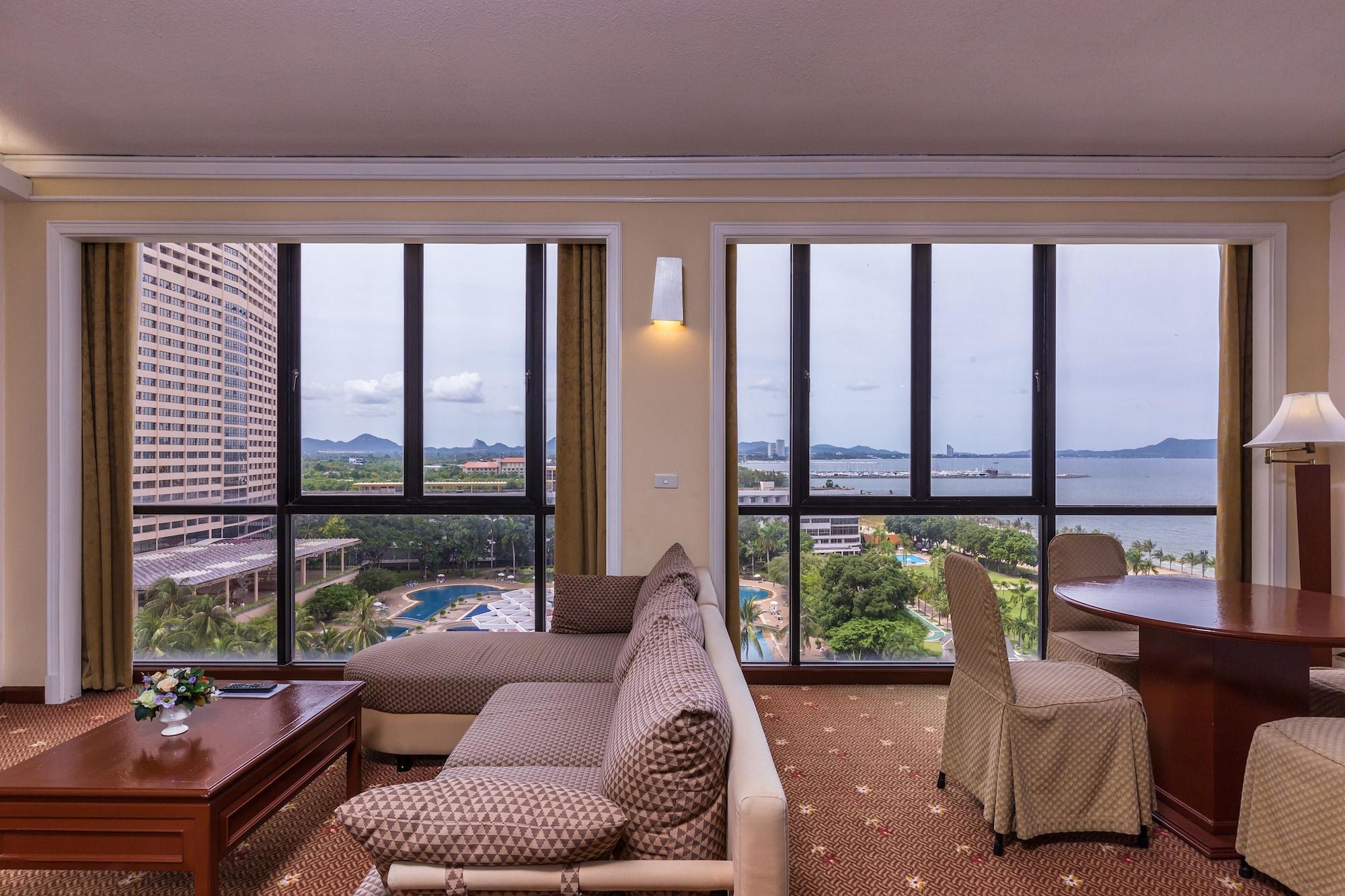 Hotel Ambassador Jomtien Ocean Wing - Sha Na Chom Thian