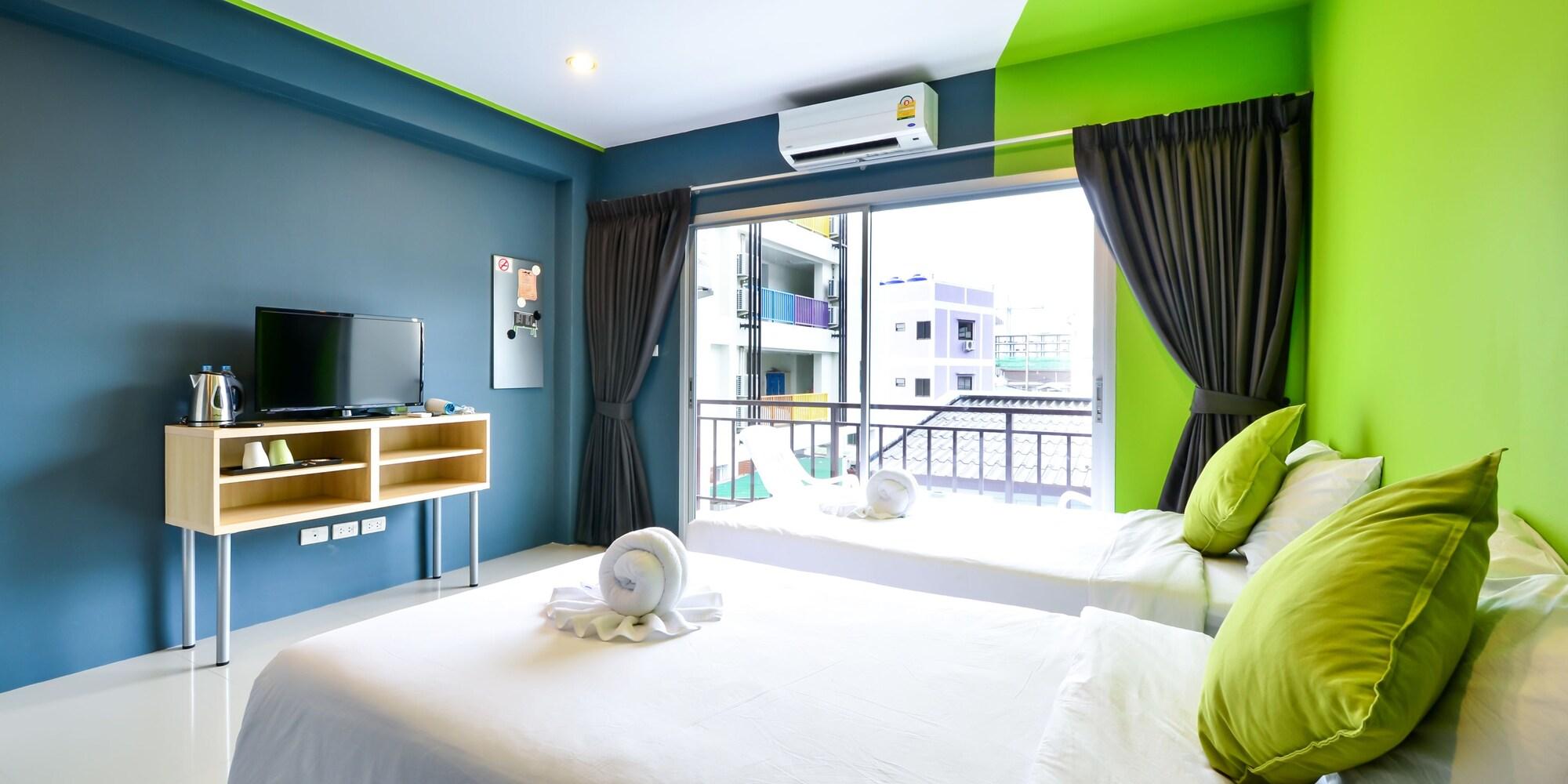 Hotel Two Color Patong