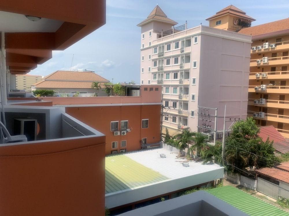Hotel Jomtien Longstay 3*