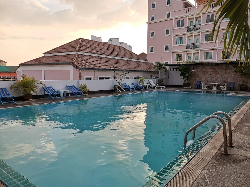 Jomtien Longstay 3*