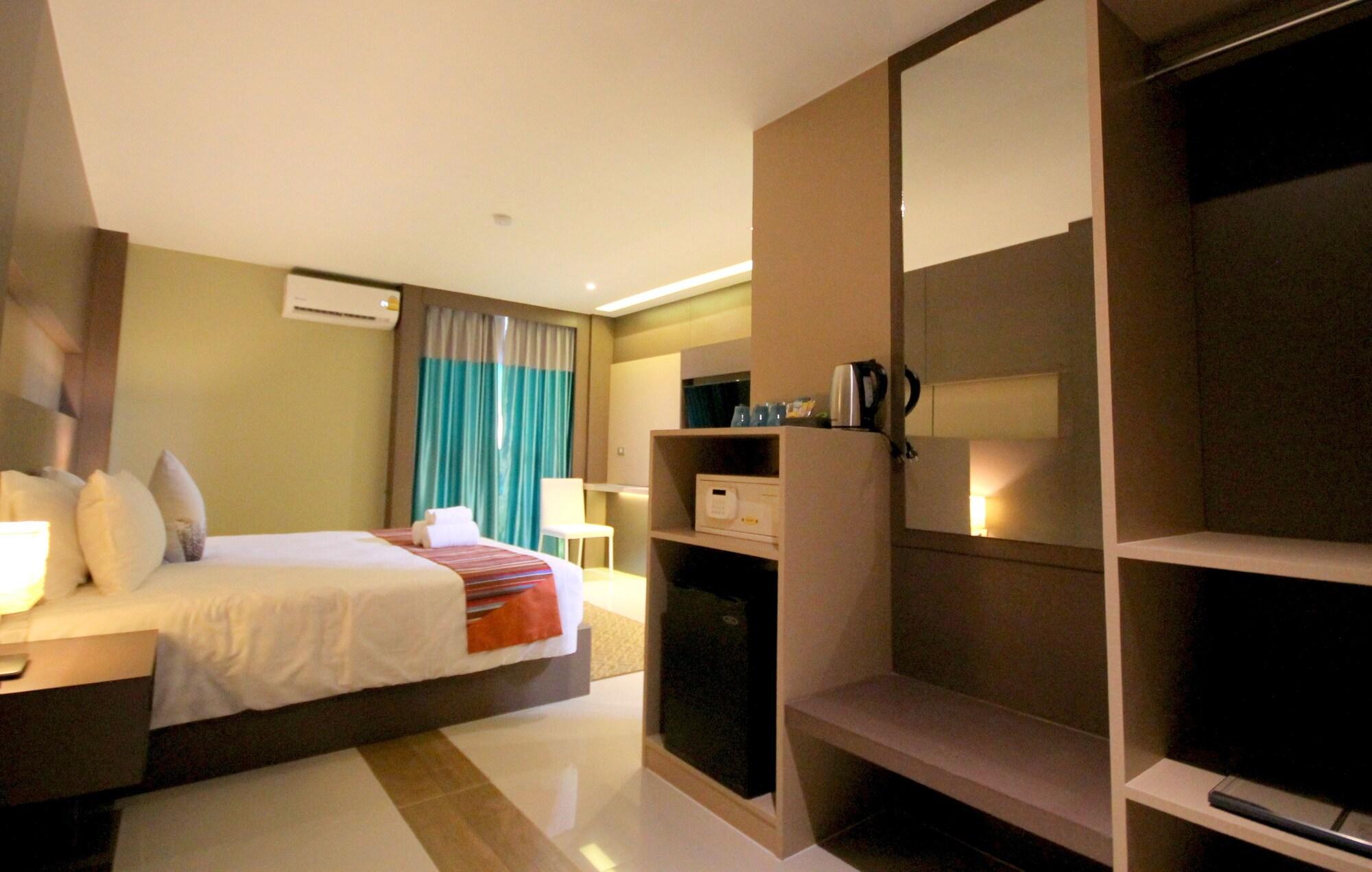 Republic 3*