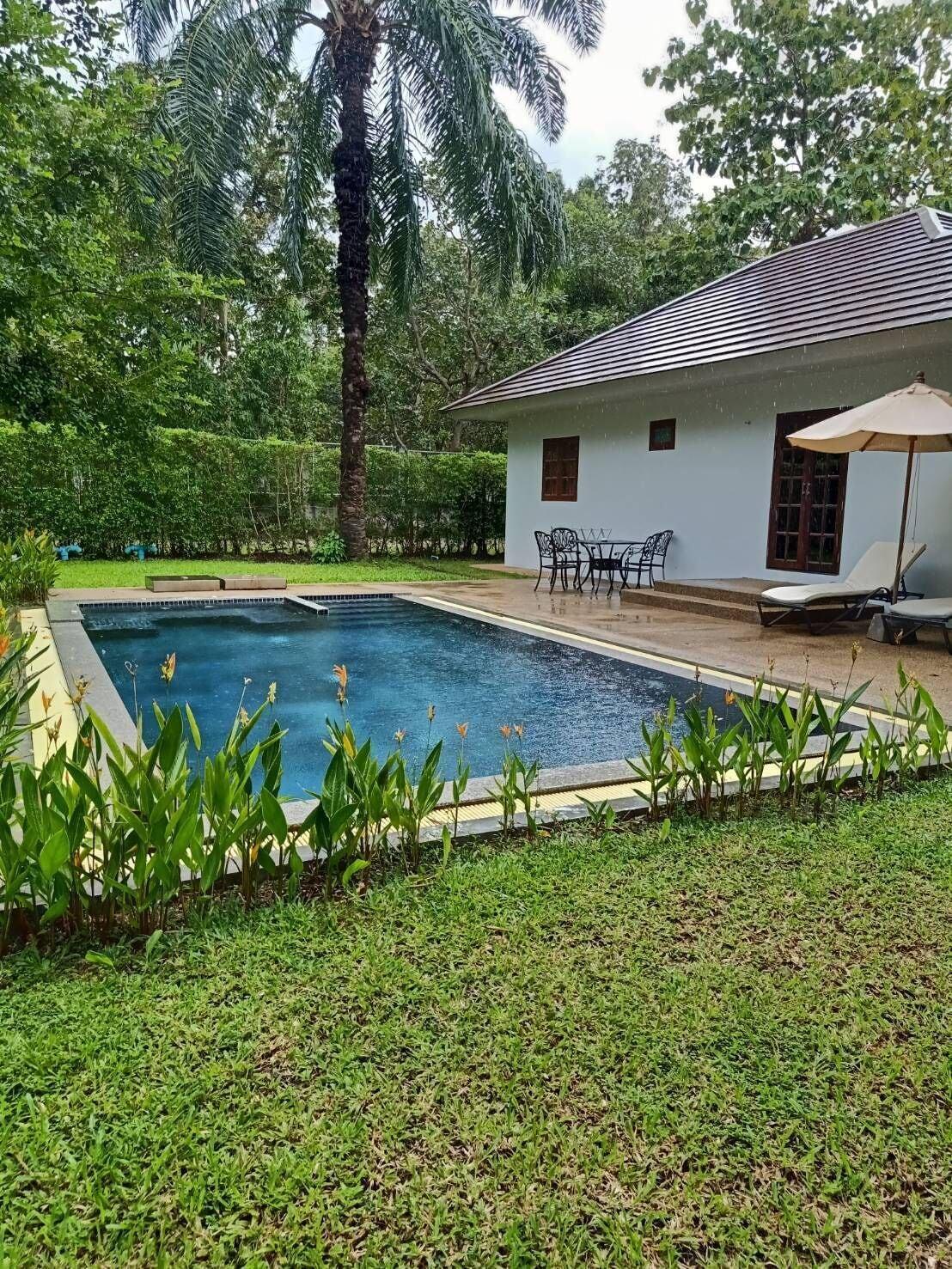 Alisea Pool Aonang Resort