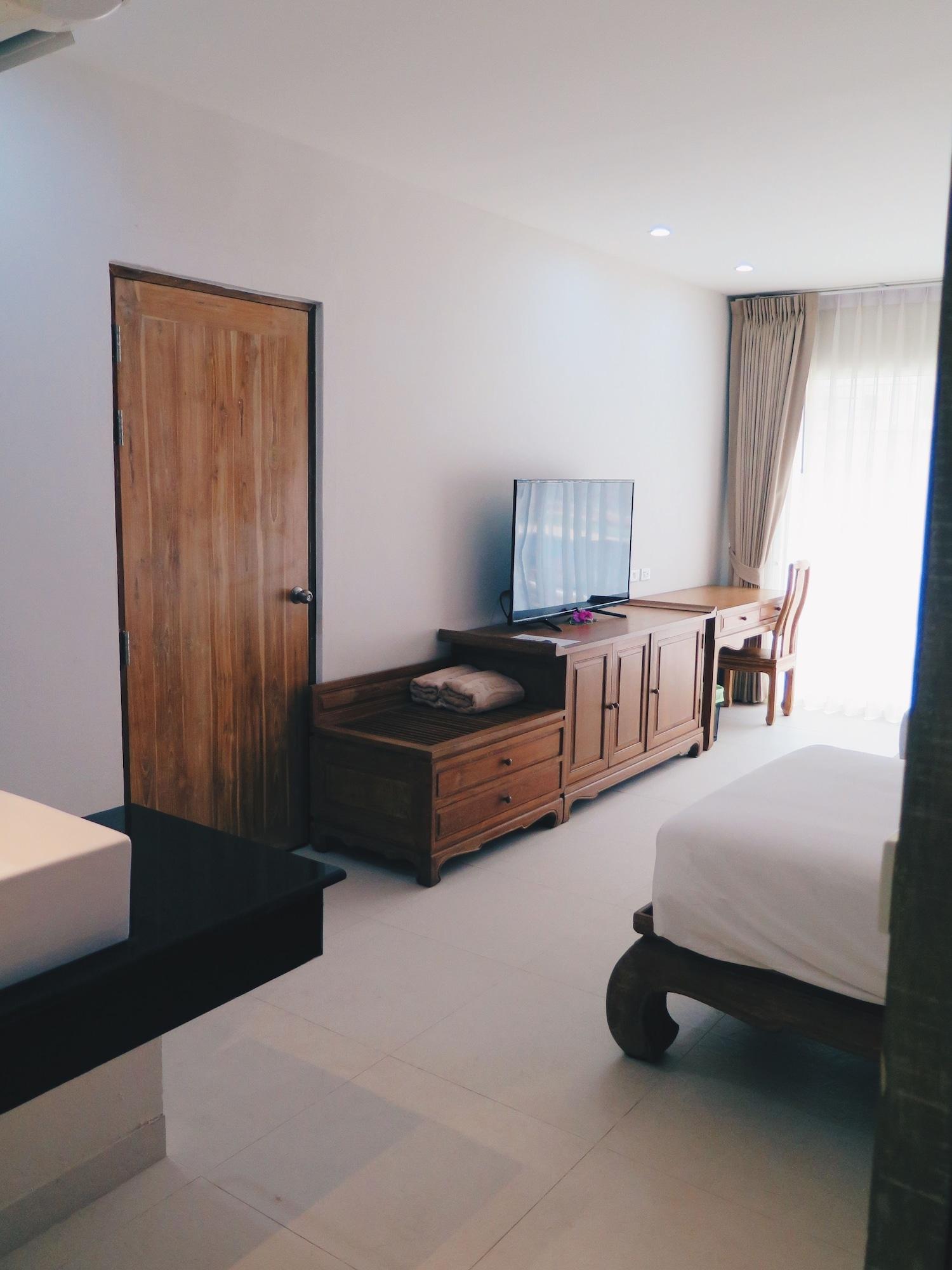 The Teak Chaweng Hotel 4*
