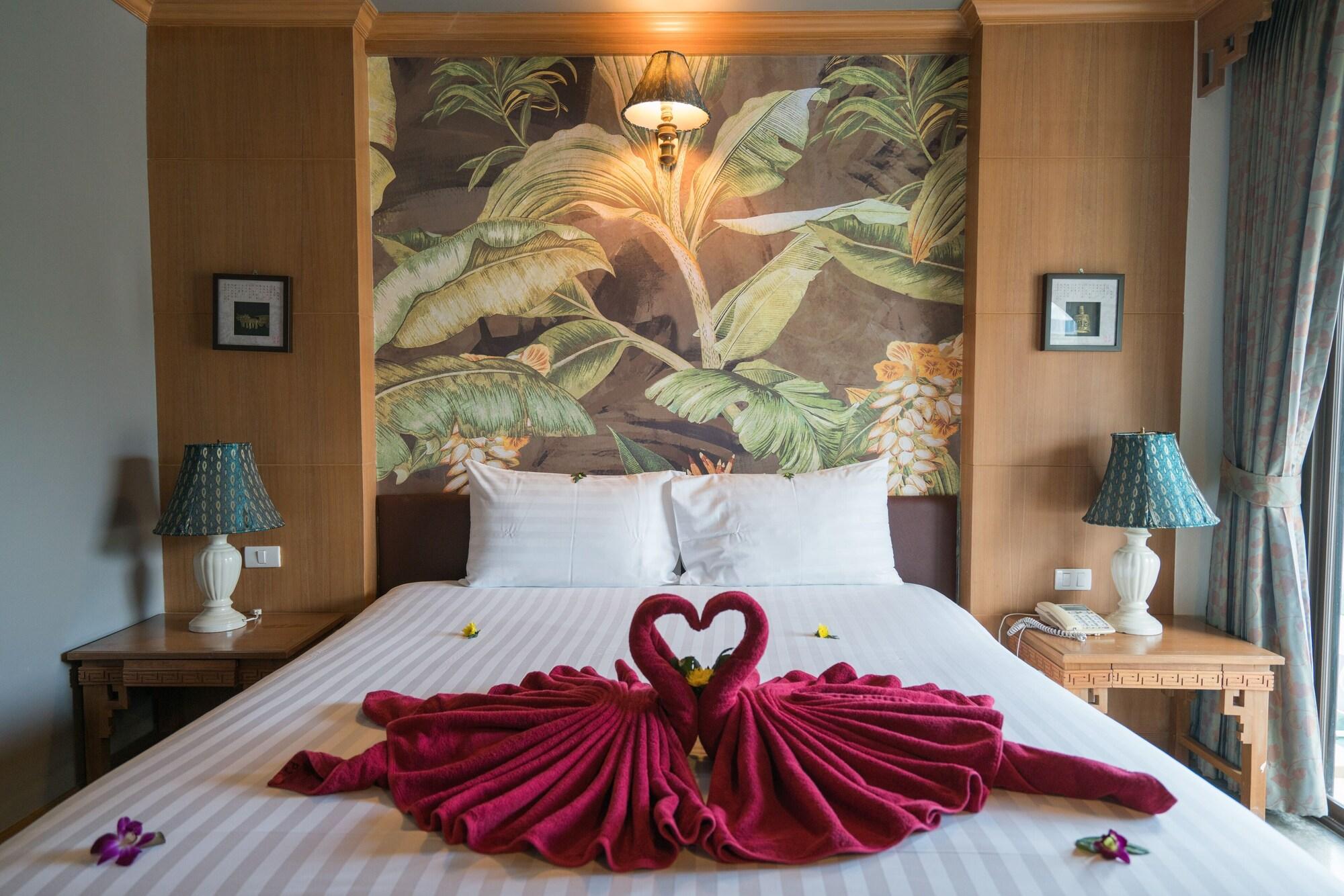 Minatale Phuket 3*