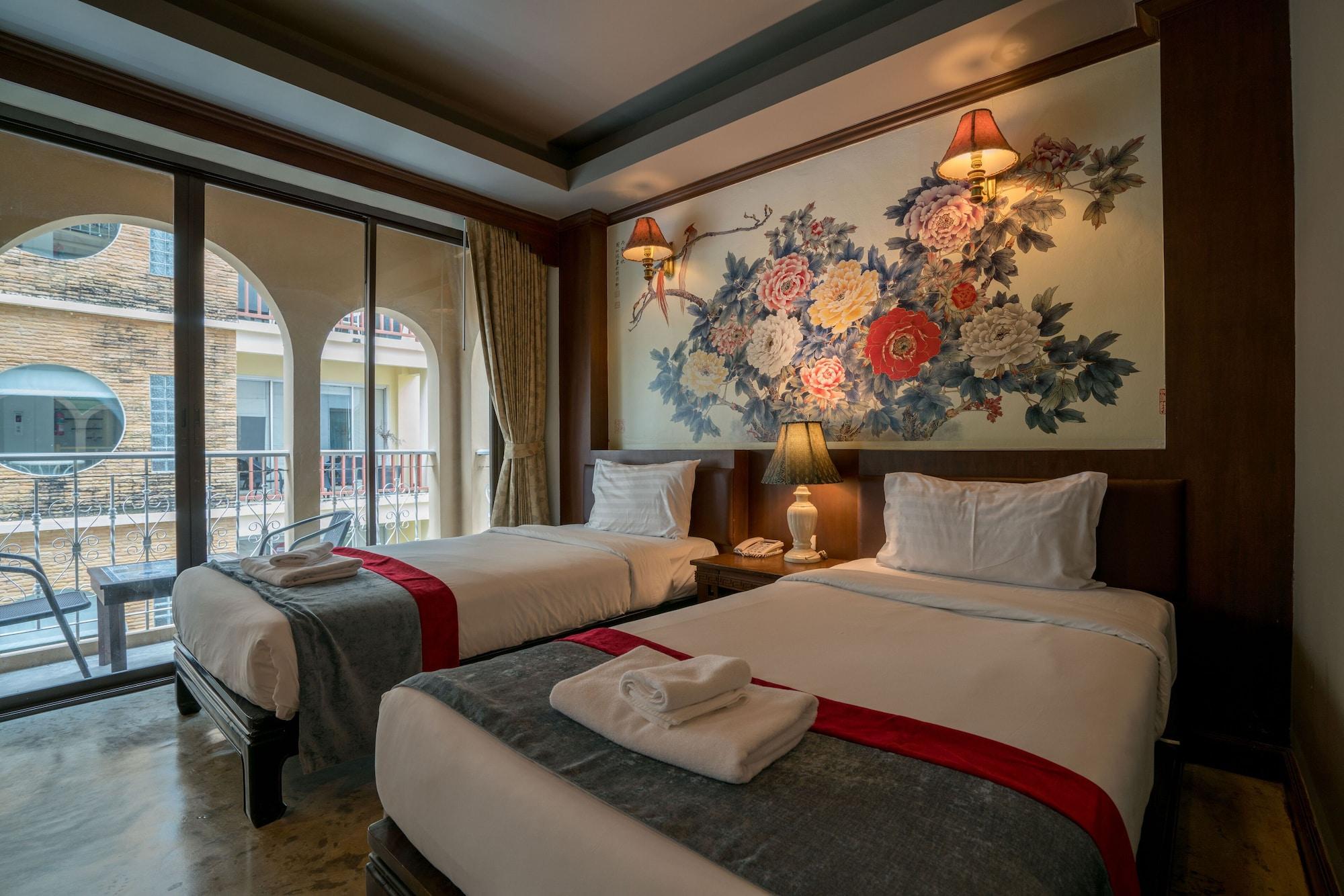 Minatale Phuket Hotel