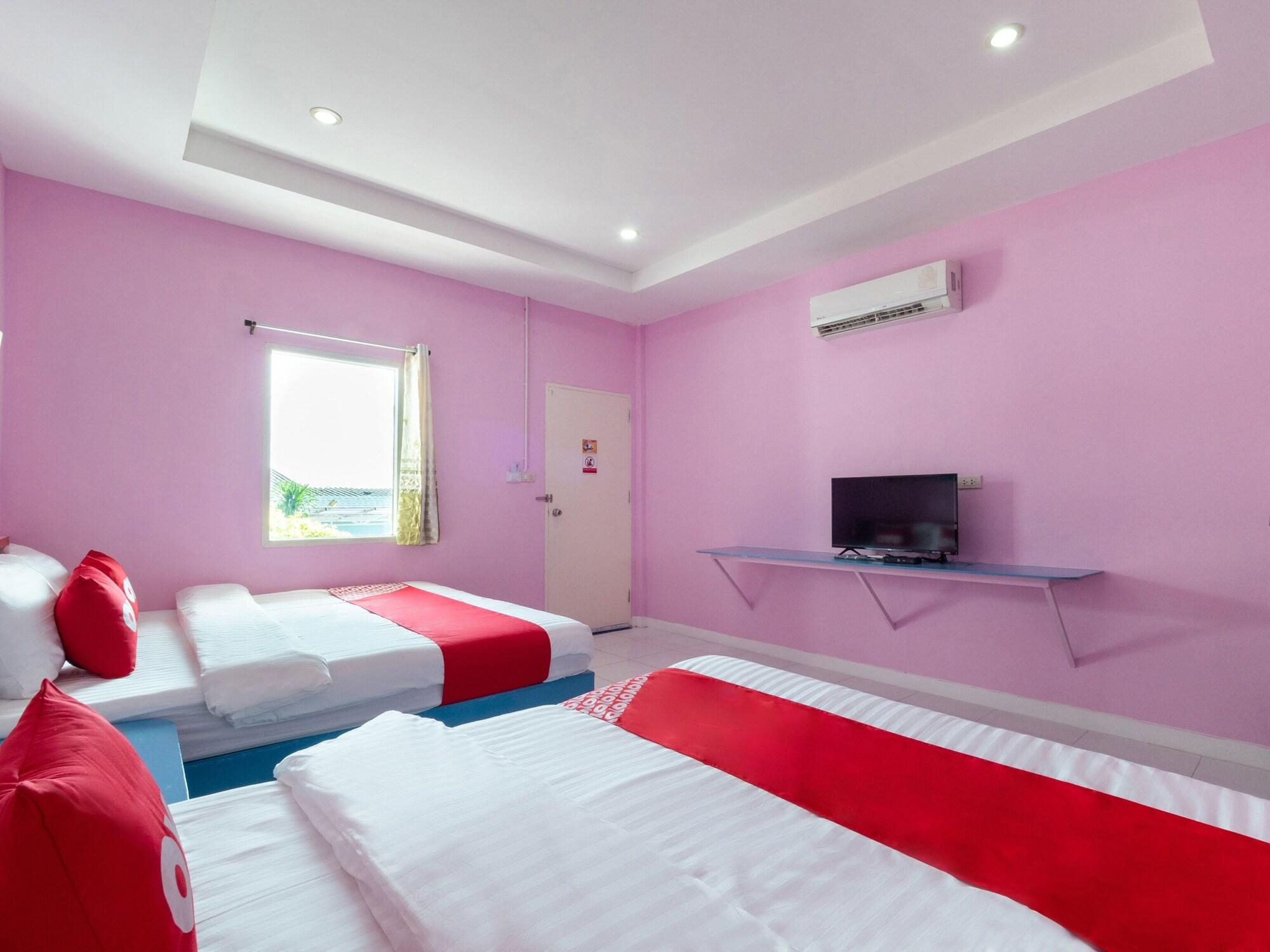 Oyo 1133 Baantalay Hotel 2*