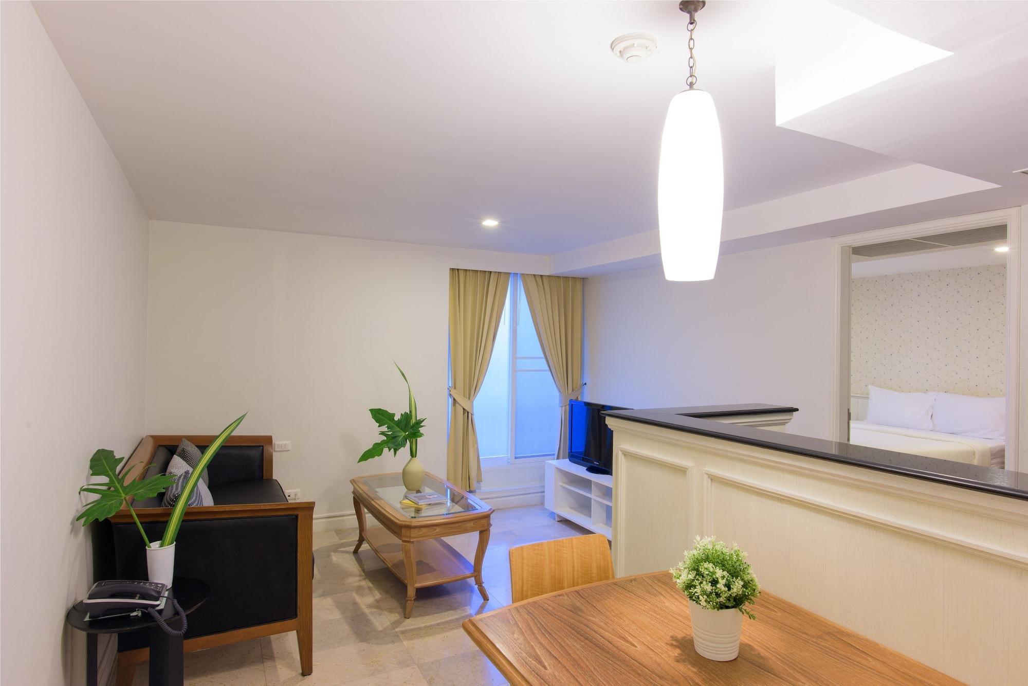 Sabai Sathorn * Bangkok
