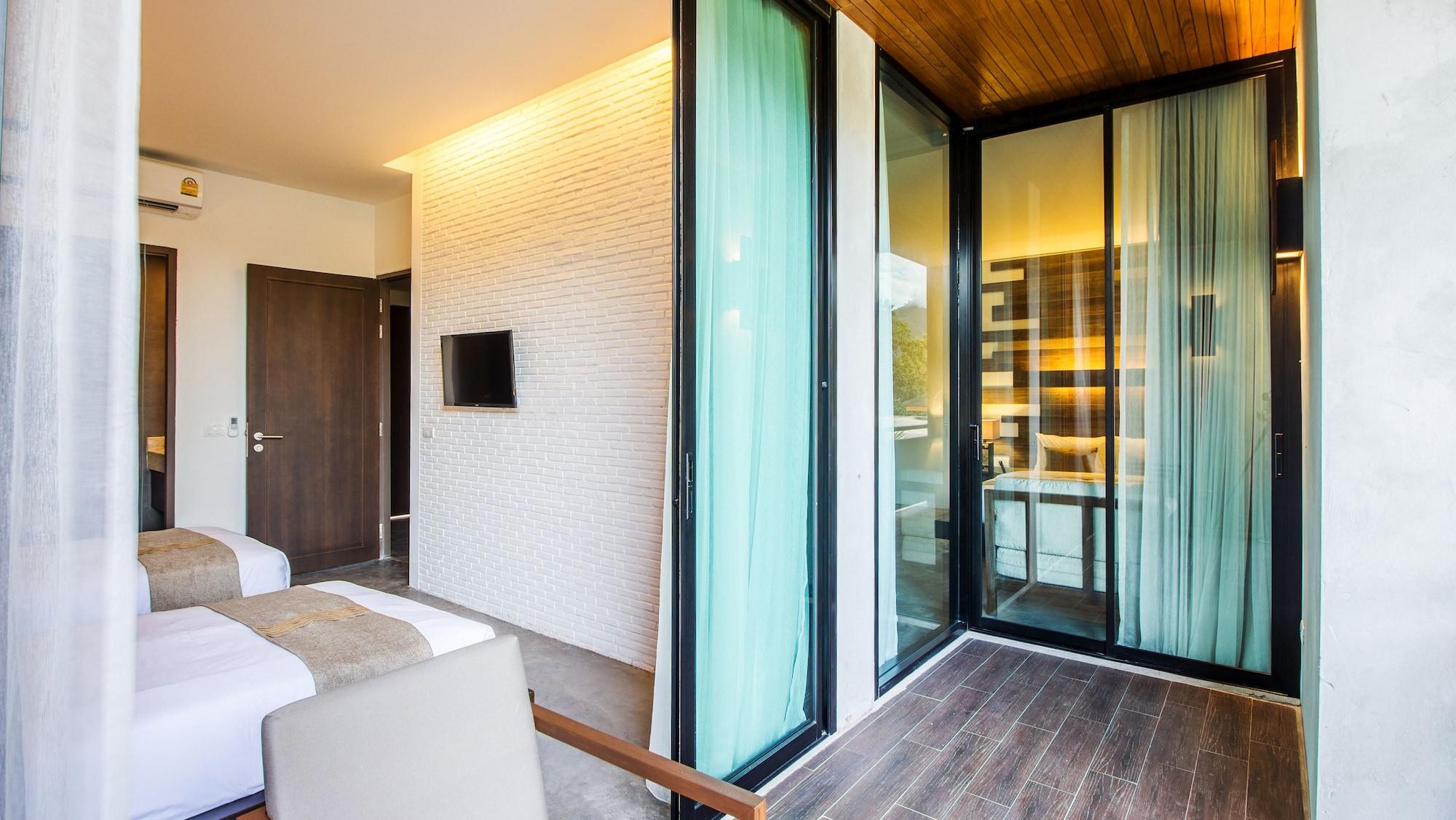 B2 Premier Hotel 4*