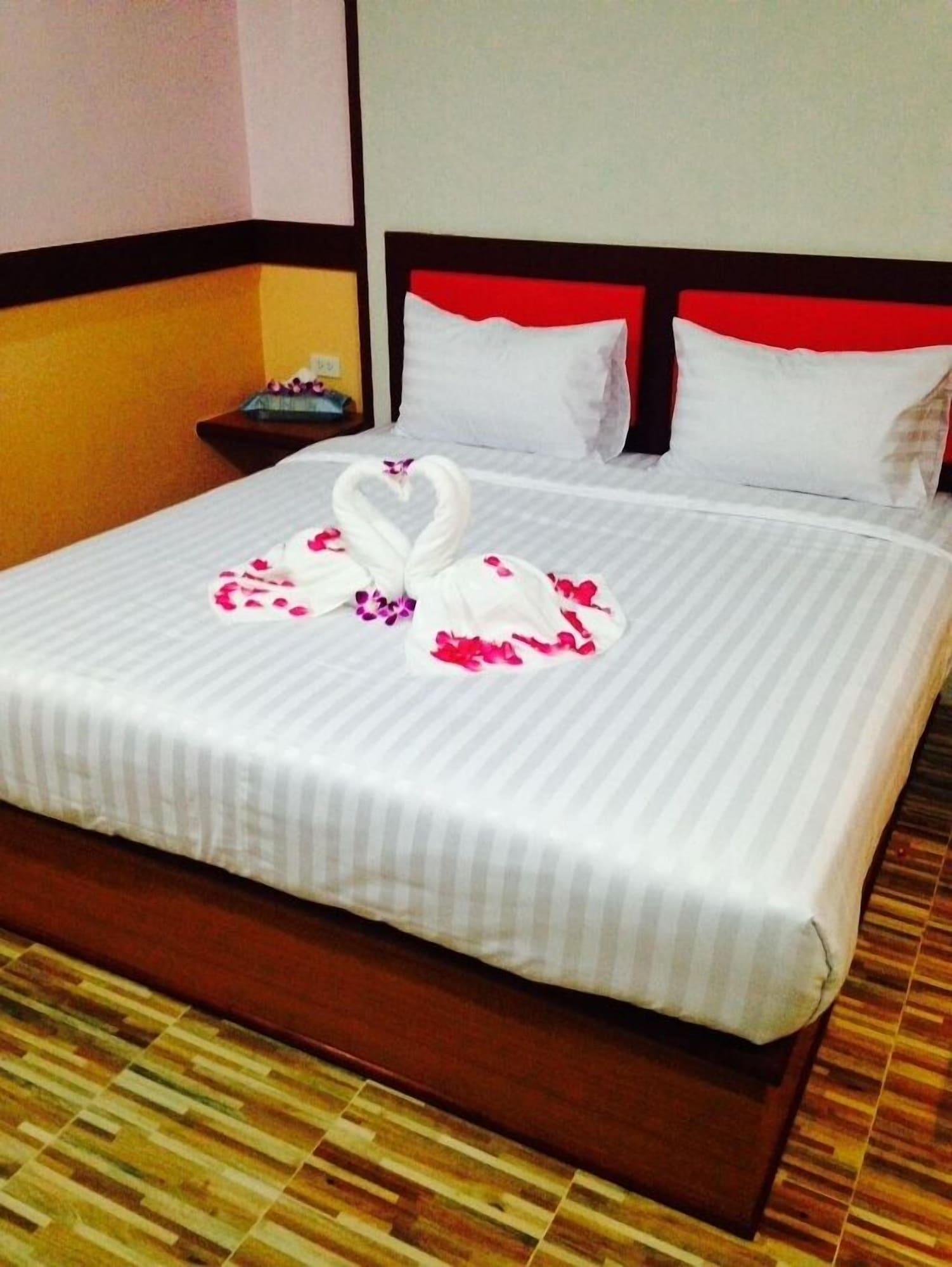 Airport Phuket Garden 3*