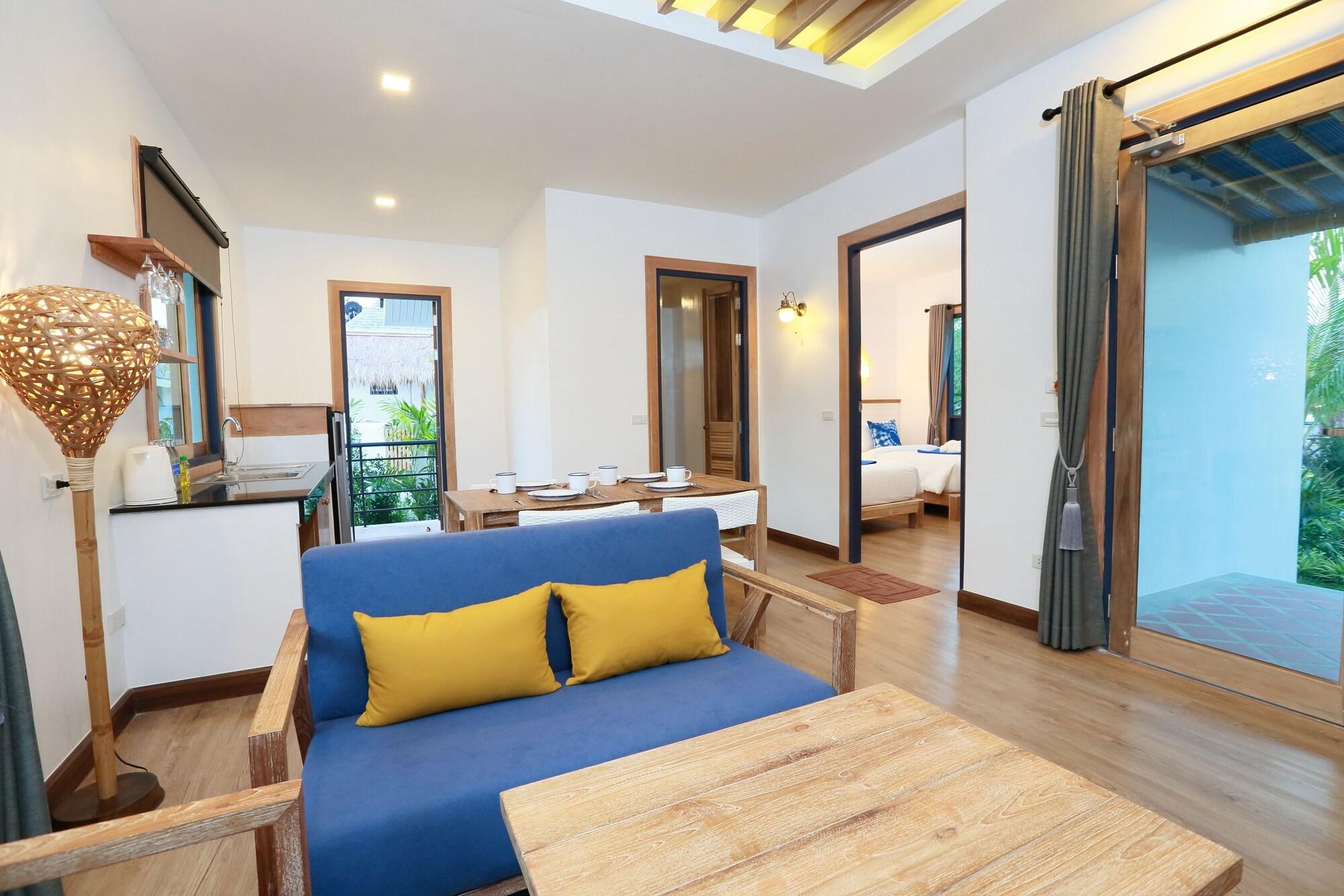 Lanta Casa Blanca Hotel