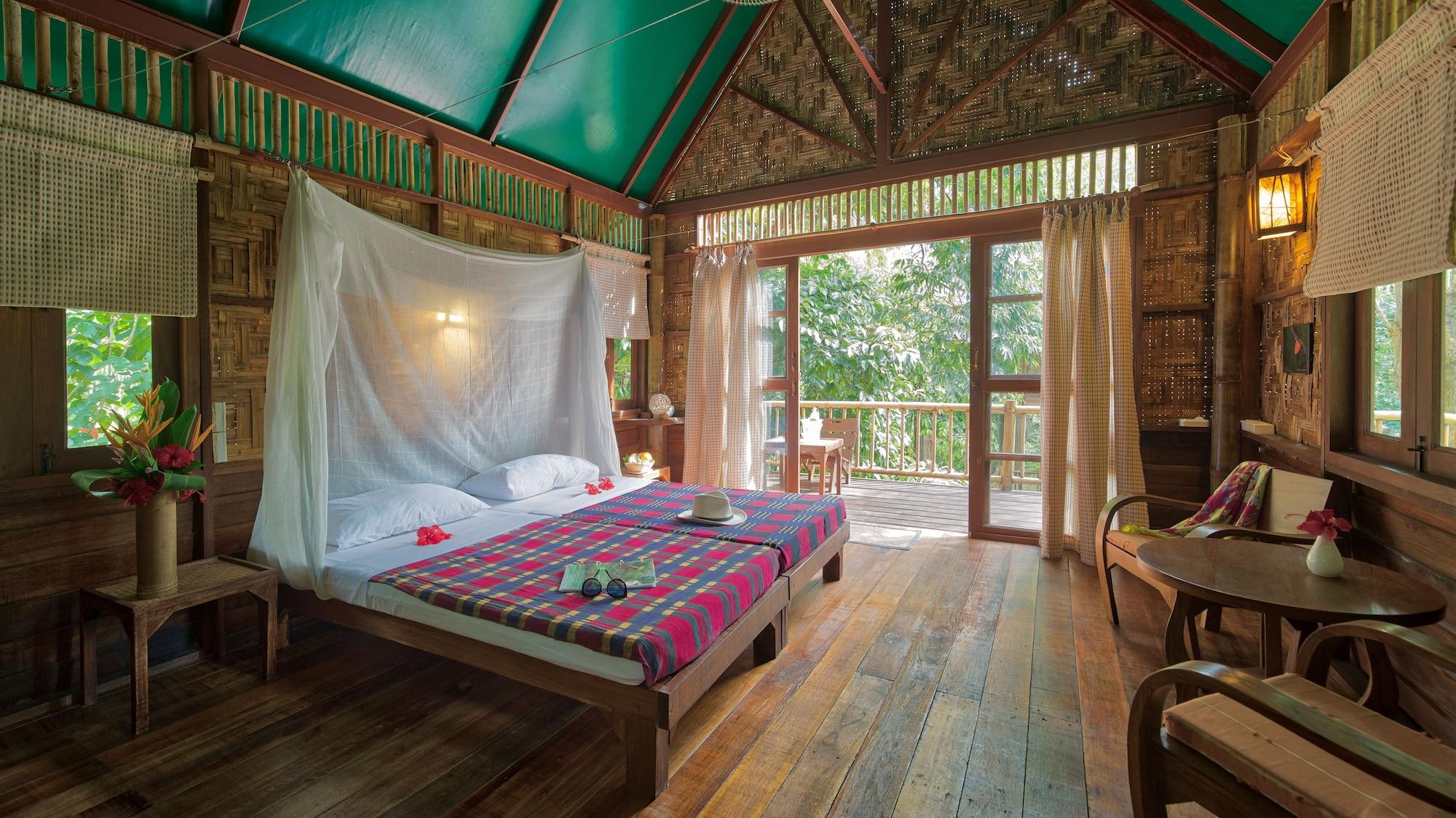 Resort Our Jungle Camp - Eco Phanom