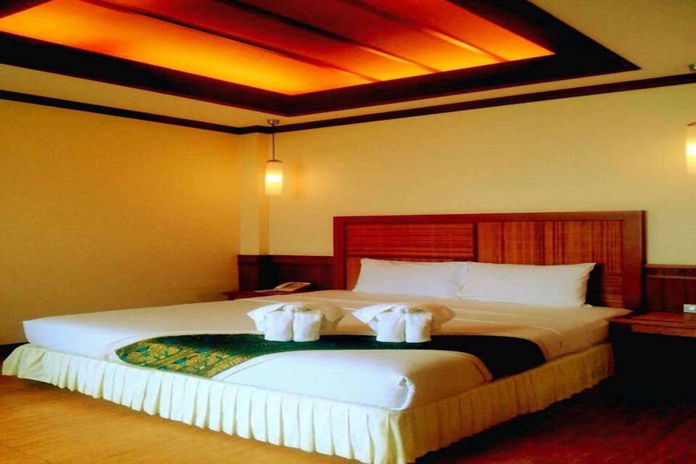Hotel Mac 3*