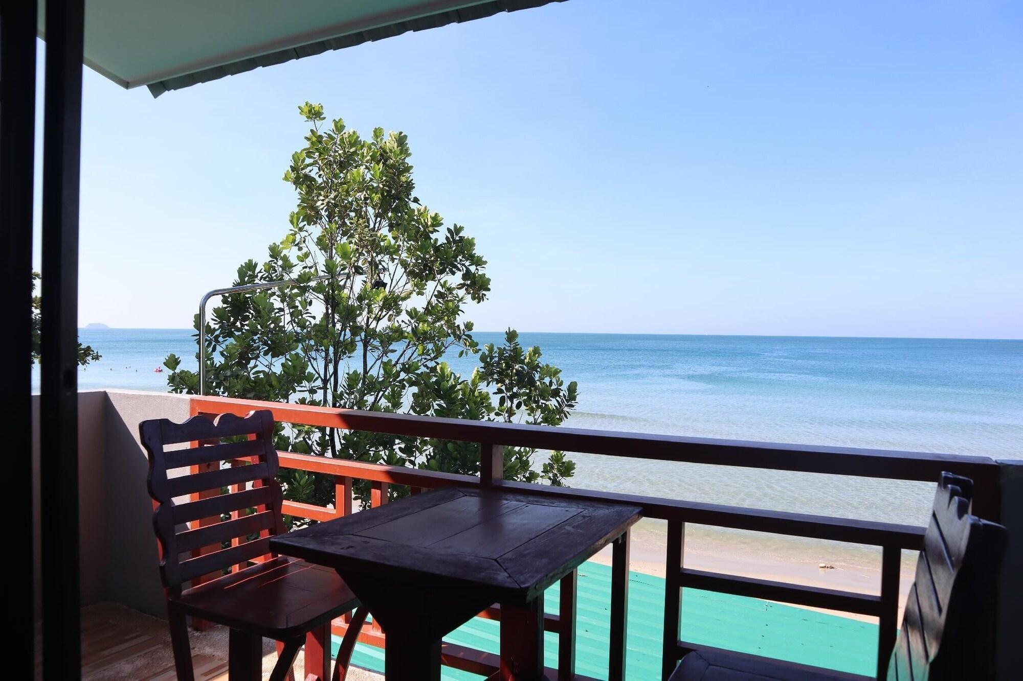 Hotel Bamboo @ Koh Chang